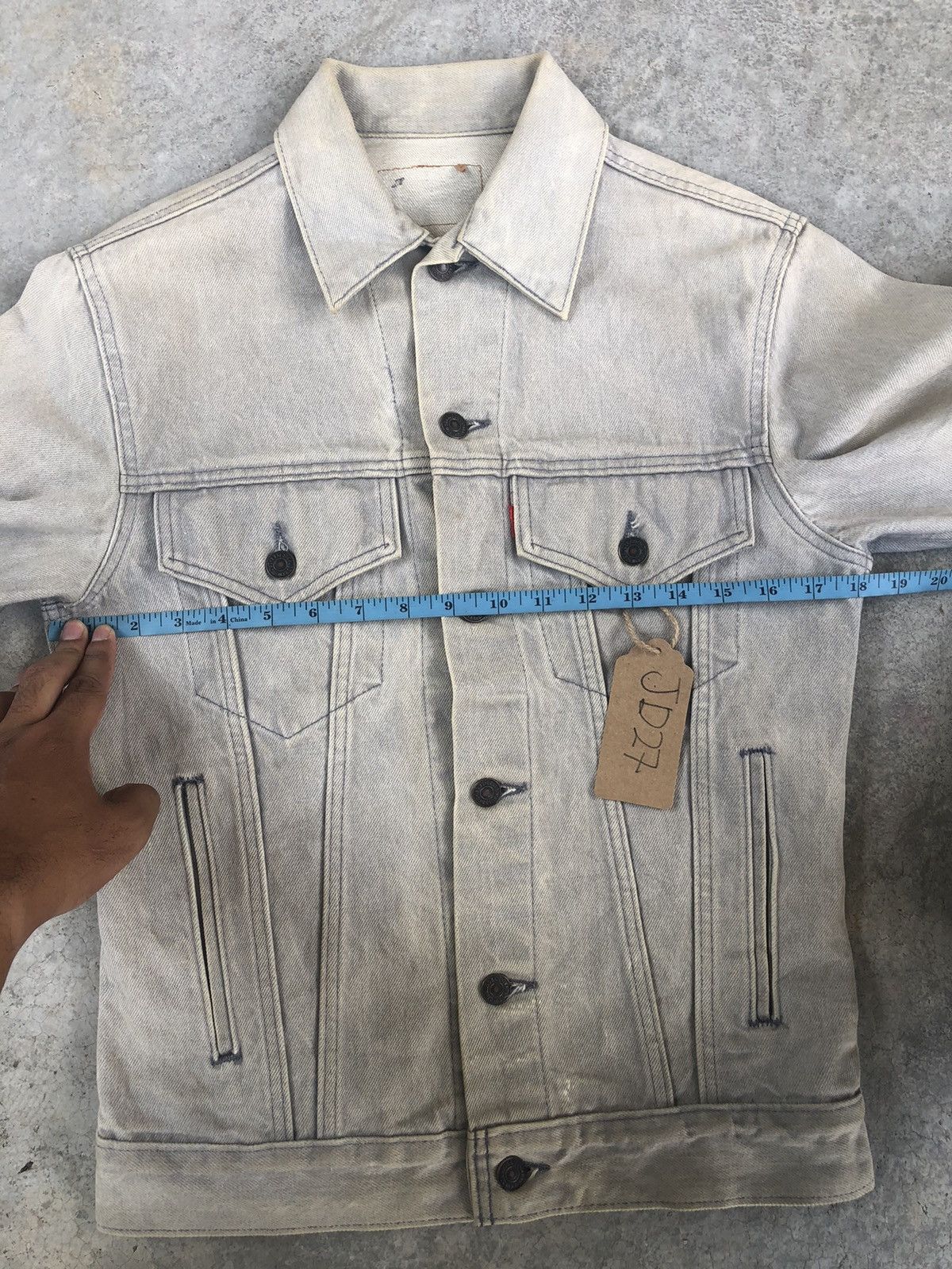 Levi's Vintage 80’s Levi’s Denim Jacket Distressed Denim Size US S / EU 44-46 / 1 - 19 Thumbnail