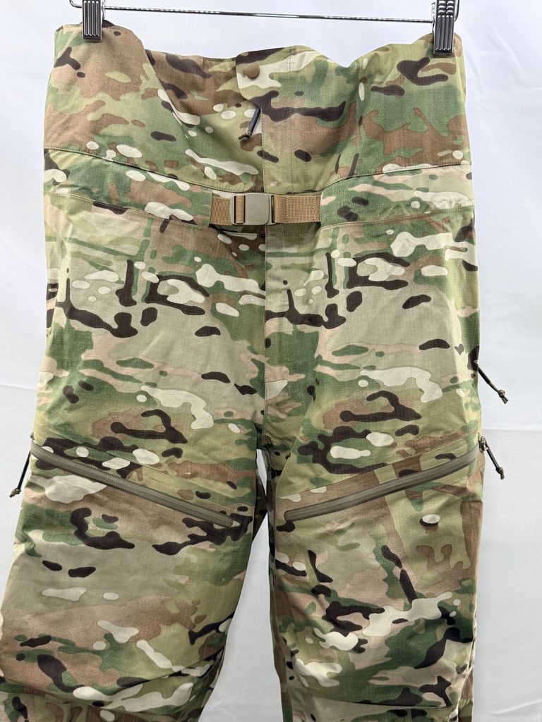 Arc'teryx ARCTERYX LEAF Alpha Gen 2 Multicam Gore Tex Pro Bib Pant Size US 36 / EU 52 - 2 Thumbnail