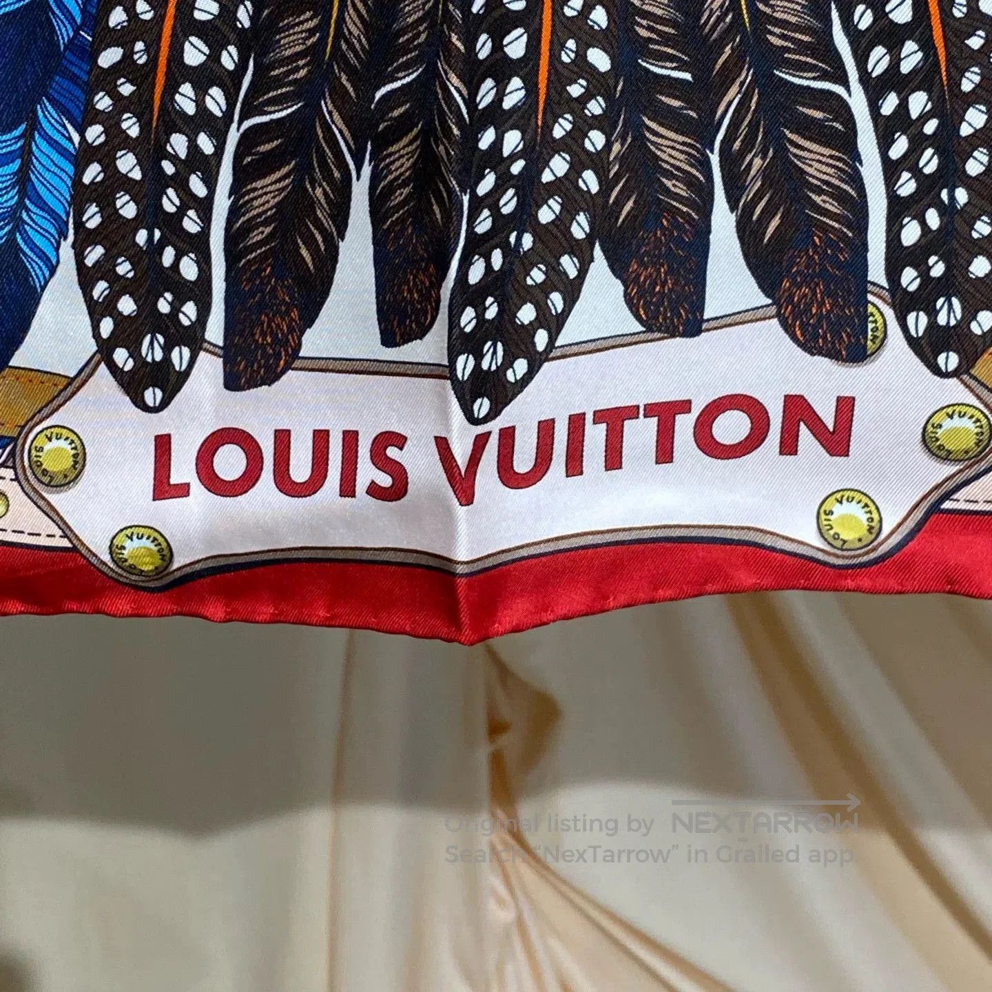 Louis Vuitton Louis Vuitton Swan Silk Scarf. Size ONE SIZE - 5 Thumbnail
