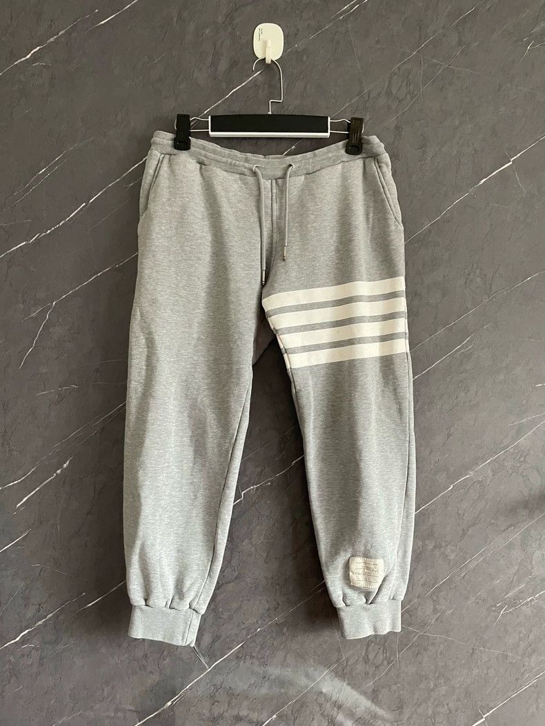 Thom Browne Thom Browne Gray sweatpants Size US 38 / EU 54 - 1 Thumbnail
