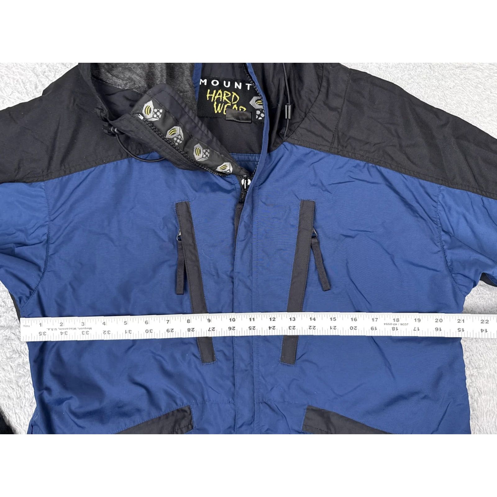 Mountain Hardwear VINTAGE Mountain Hardwear Jacket Mens Small Blue Black Hooded Full Zip Windbreaker Size US S / EU 44-46 / 1 - 7 Thumbnail