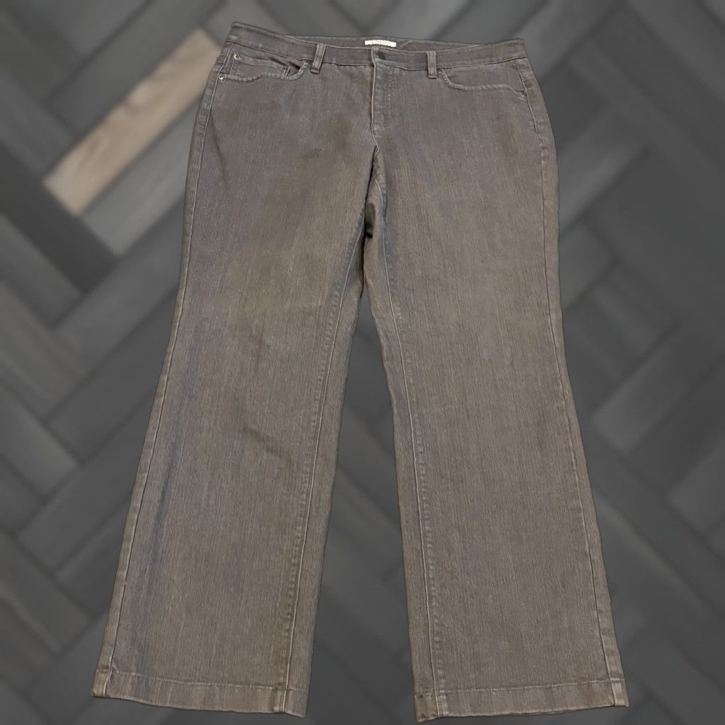 Jones New York Jones New York Sport Jeans Women’s 14W Gray Denim Straight Leg Casual Stretch Jeans Regular 5-Pocket Design Mens? Girls? Wait. Size 36" / US 14 / IT 50 - 1 Thumbnail