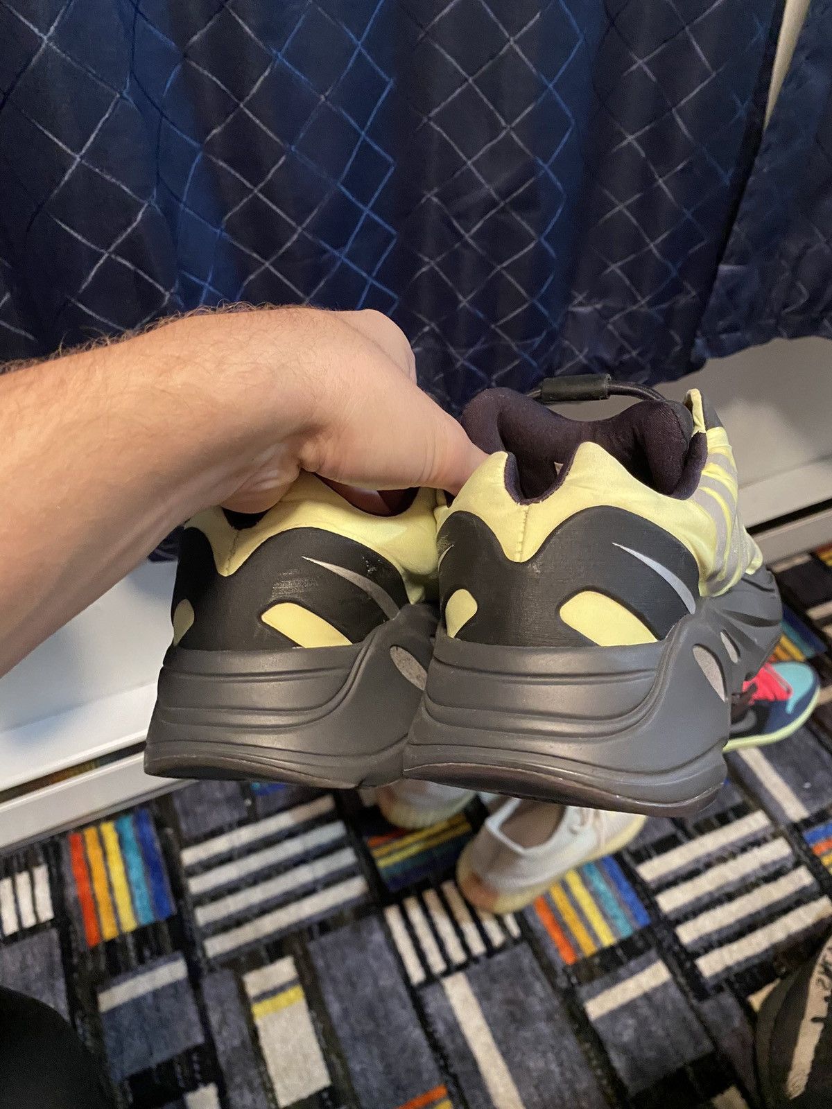 Yeezy Yeezy 700 phosphor Size US 10 / EU 43 - 2 Thumbnail