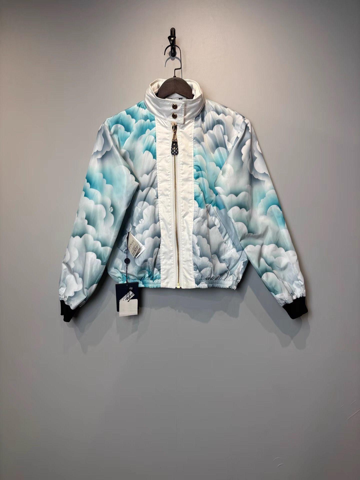 Louis Vuitton Louis Vuitton Reversible Monogram Zip-Up Jacket K36 Size XS / US 0-2 / IT 36-38 - 3 Thumbnail