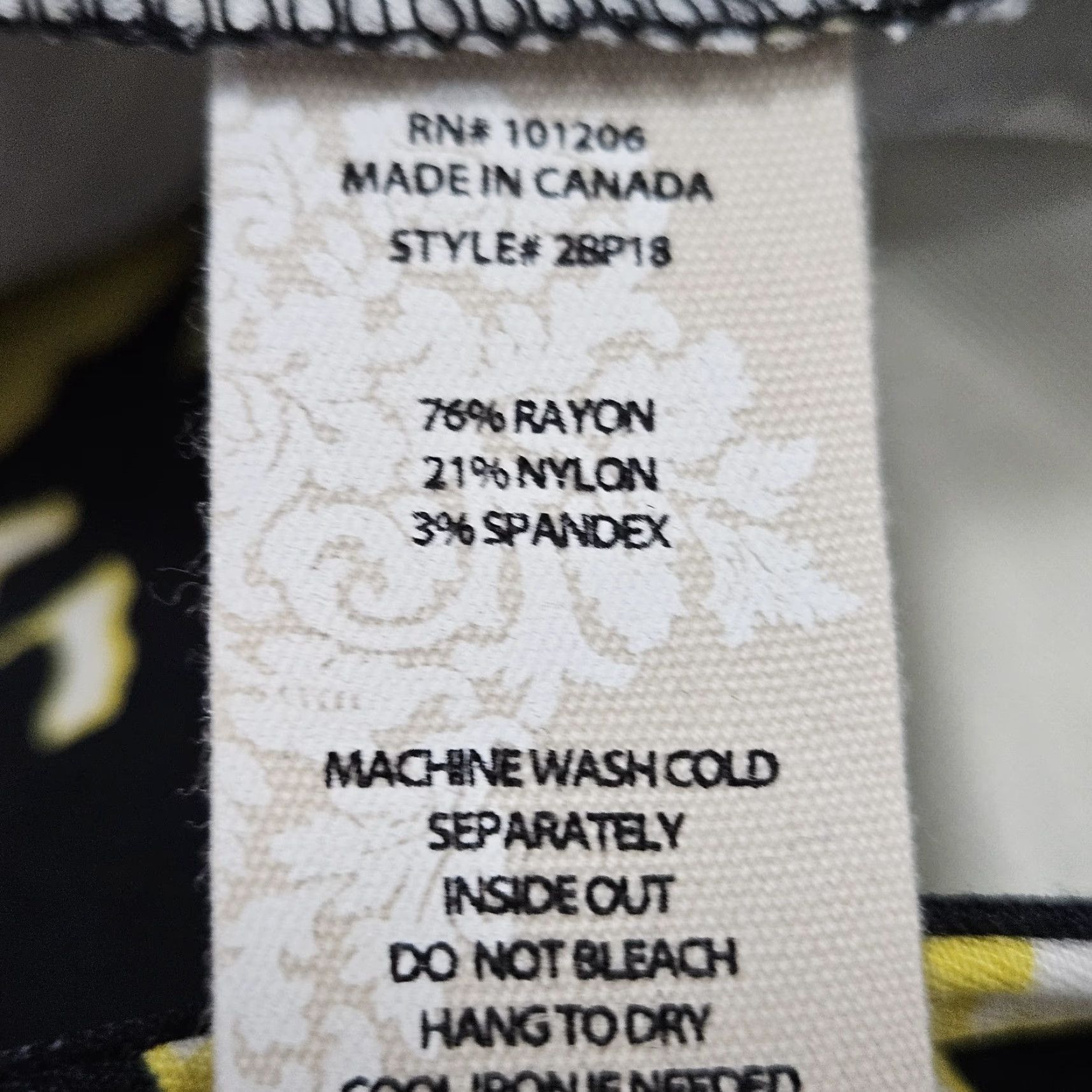 Soft Surroundings Soft Surroundings Pants Floral Mid Rise Pull On Large Black White Yellow Casual Workwear Travel Womens Size 36" / US 14 / IT 50 - 4 Thumbnail