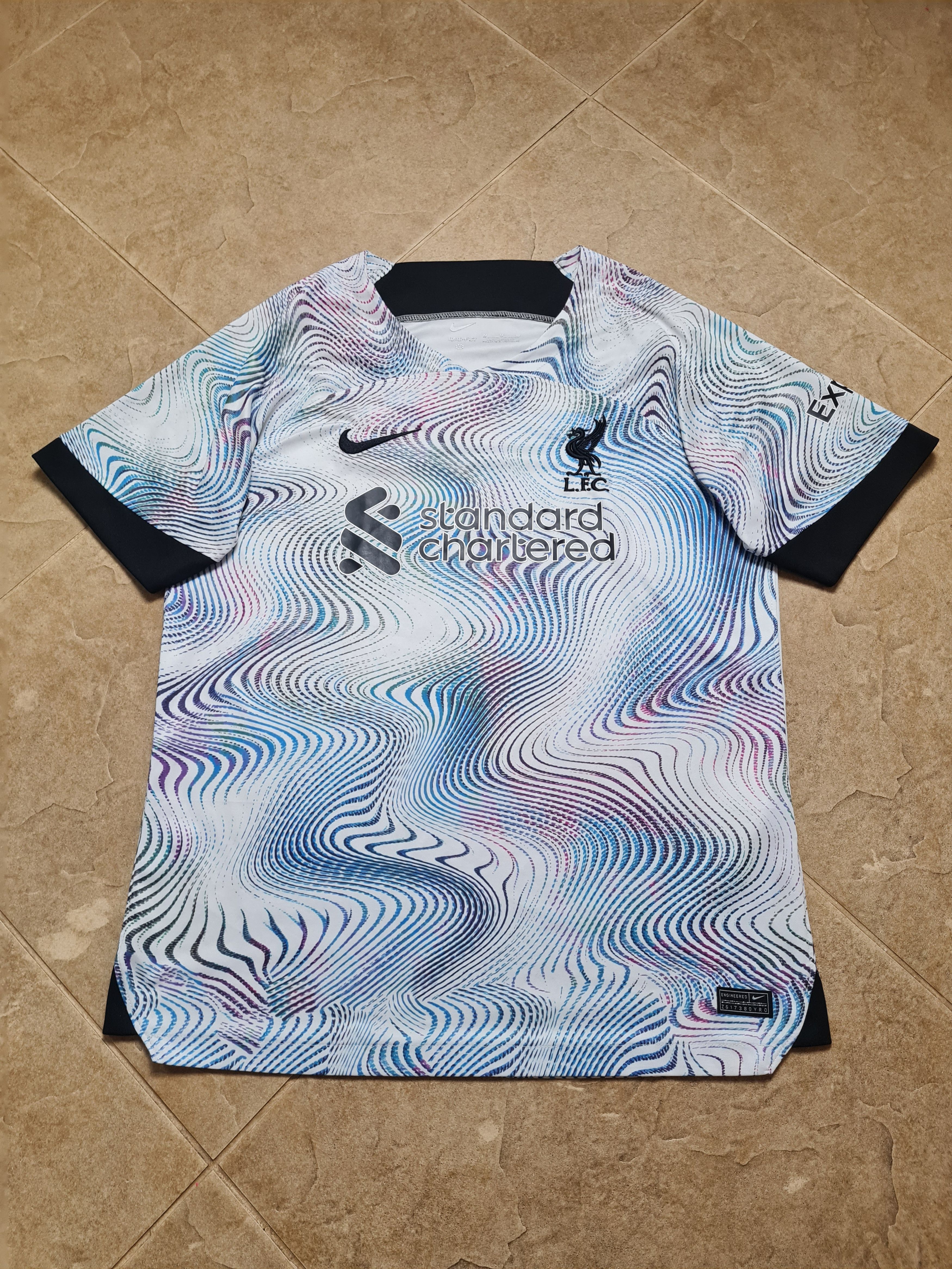 Nike FOOTBALL JERSEY LIVERPOOL 2022 2023 NIKE AWAY SOCCER SHIRT Size US M / EU 48-50 / 2 - 6 Thumbnail