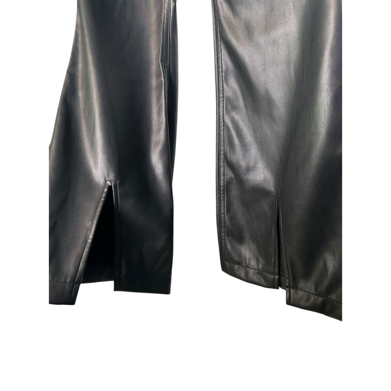 Hollister Hollister black faux leather high rise flare pants size 0 Size 25" / US 0 / IT 36 - 6 Thumbnail