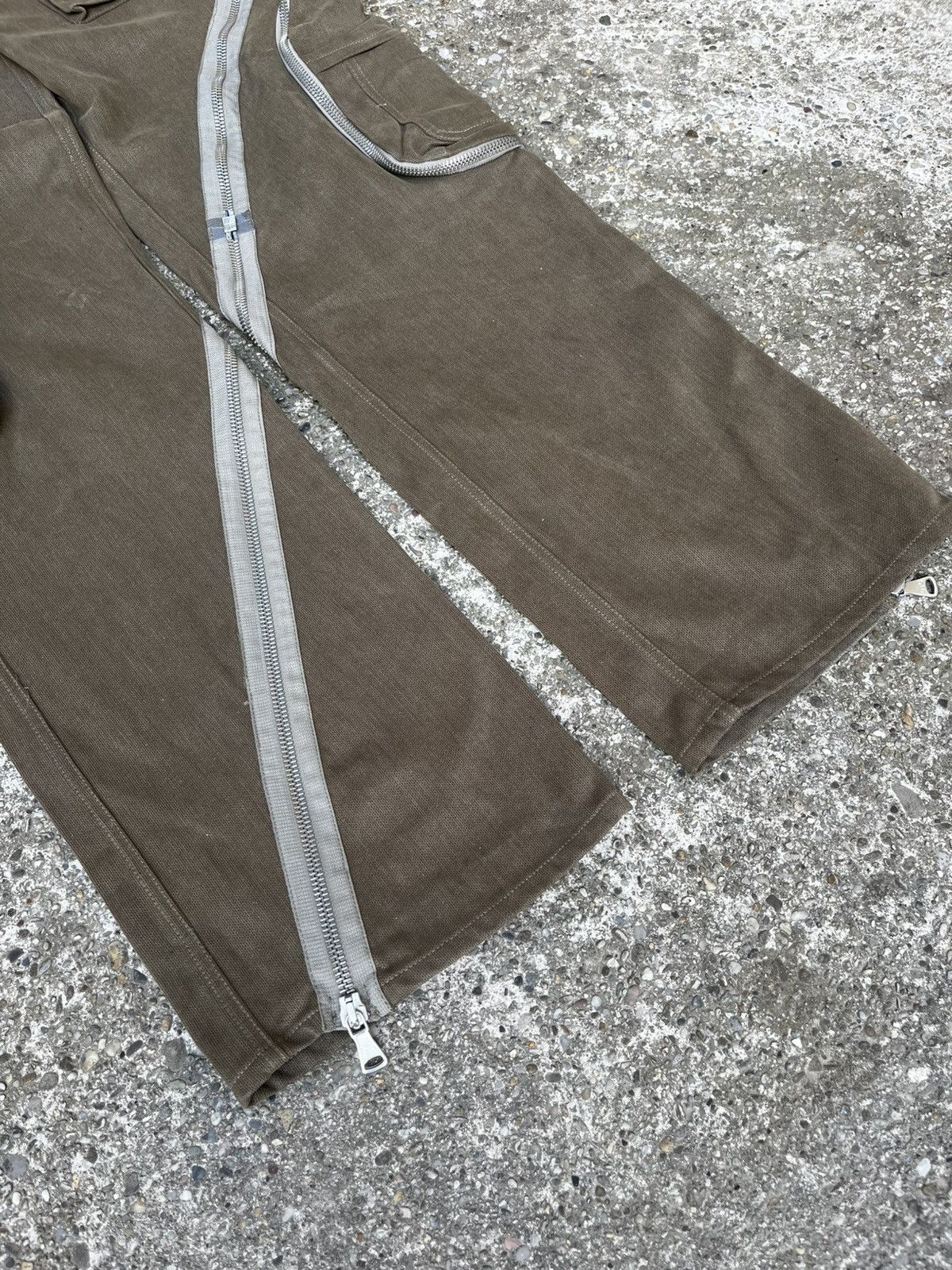 Dolce & Gabbana AW2003 Dolce & Gabbana tornado cargo zipper pants archive Size US 32 / EU 48 - 4 Thumbnail