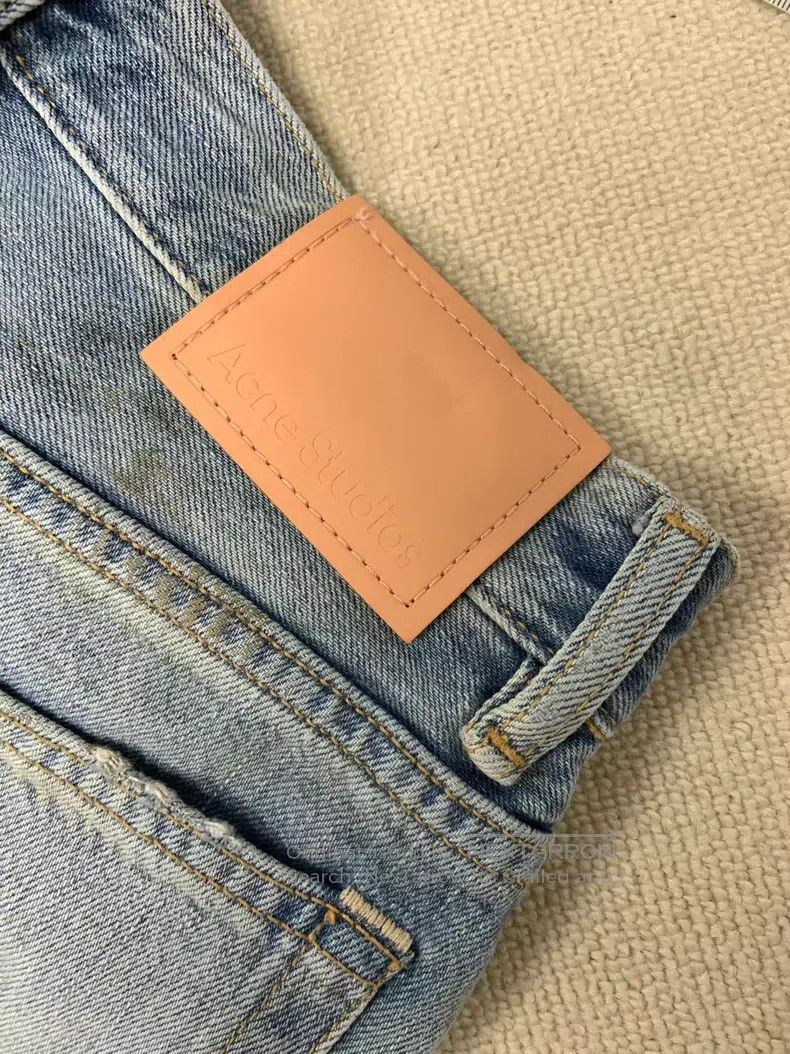 Acne Studios Acne Studios Painted Wide-Leg Mid-Rise Loose Jeans Size US 28 / EU 44 - 4 Thumbnail