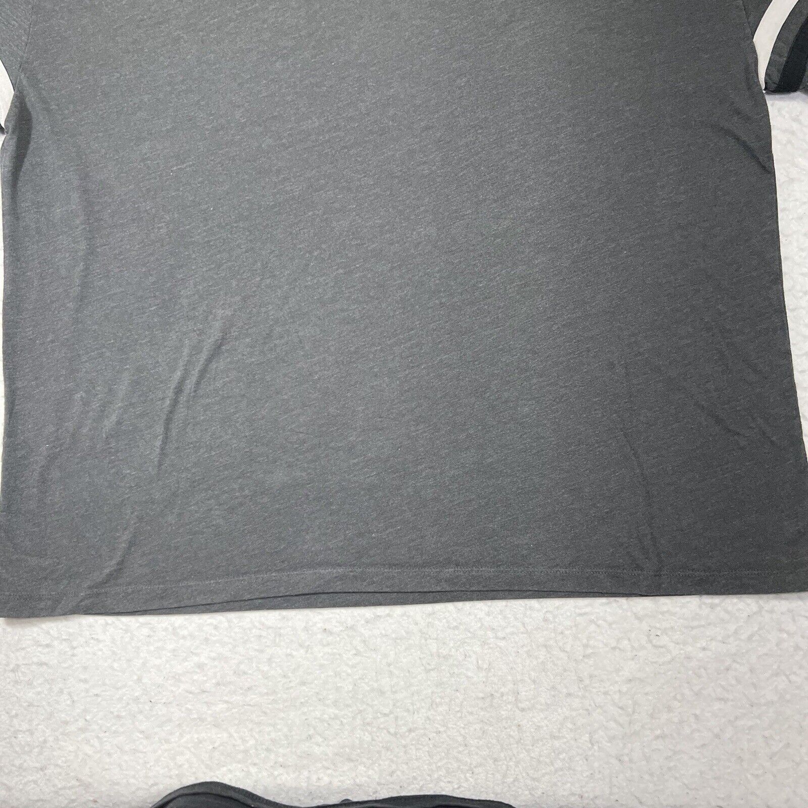 Disney Star Wars The Force Awakens XXL Gray Kylo Ren Graphic TShirt Size US XXL / EU 58 / 5 - 10 Thumbnail