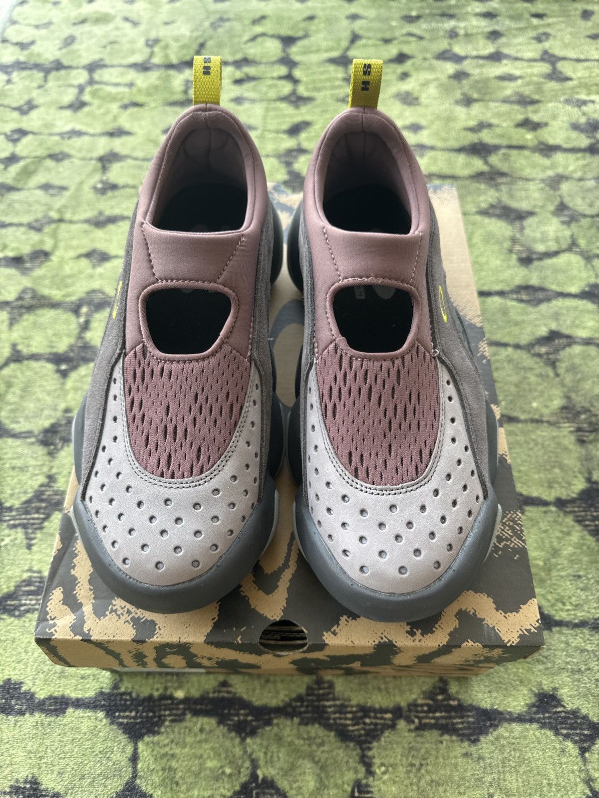 Oakley Oakley Factory Team Taupe Flesh Sandals Size US 9.5 / EU 42-43 - 3 Thumbnail