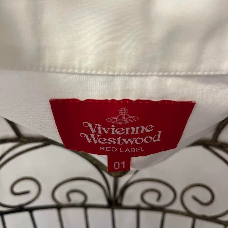 Vivienne Westwood Vivienne Westwood Cutout heart short-sleeve white shirt Size S / US 4 / IT 40 - 3 Thumbnail