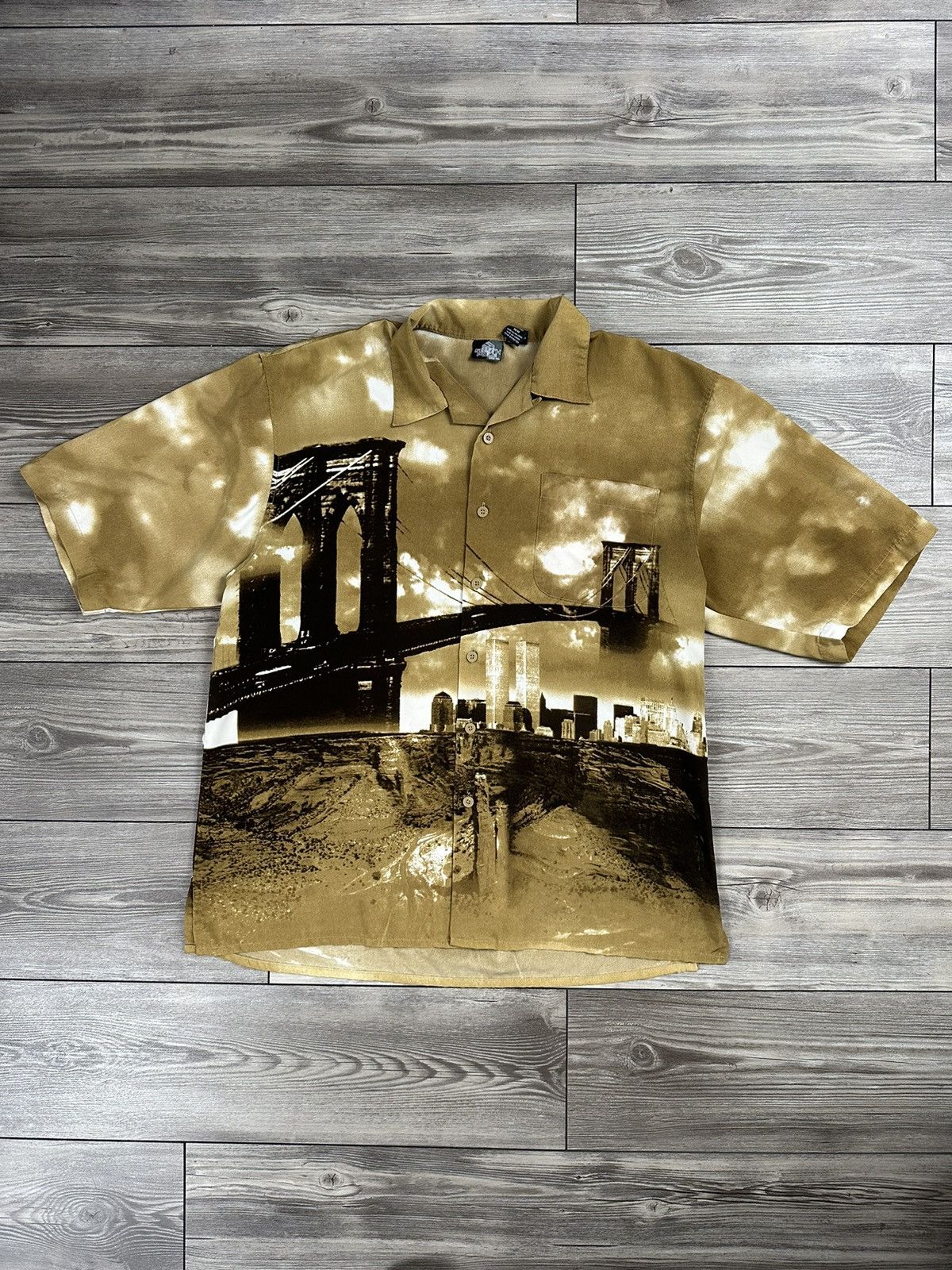 Southpole × Vintage Crazy Y2K Southpole Brooklyn Bridge Button Up Shirt Size US M / EU 48-50 / 2 - 1 Thumbnail