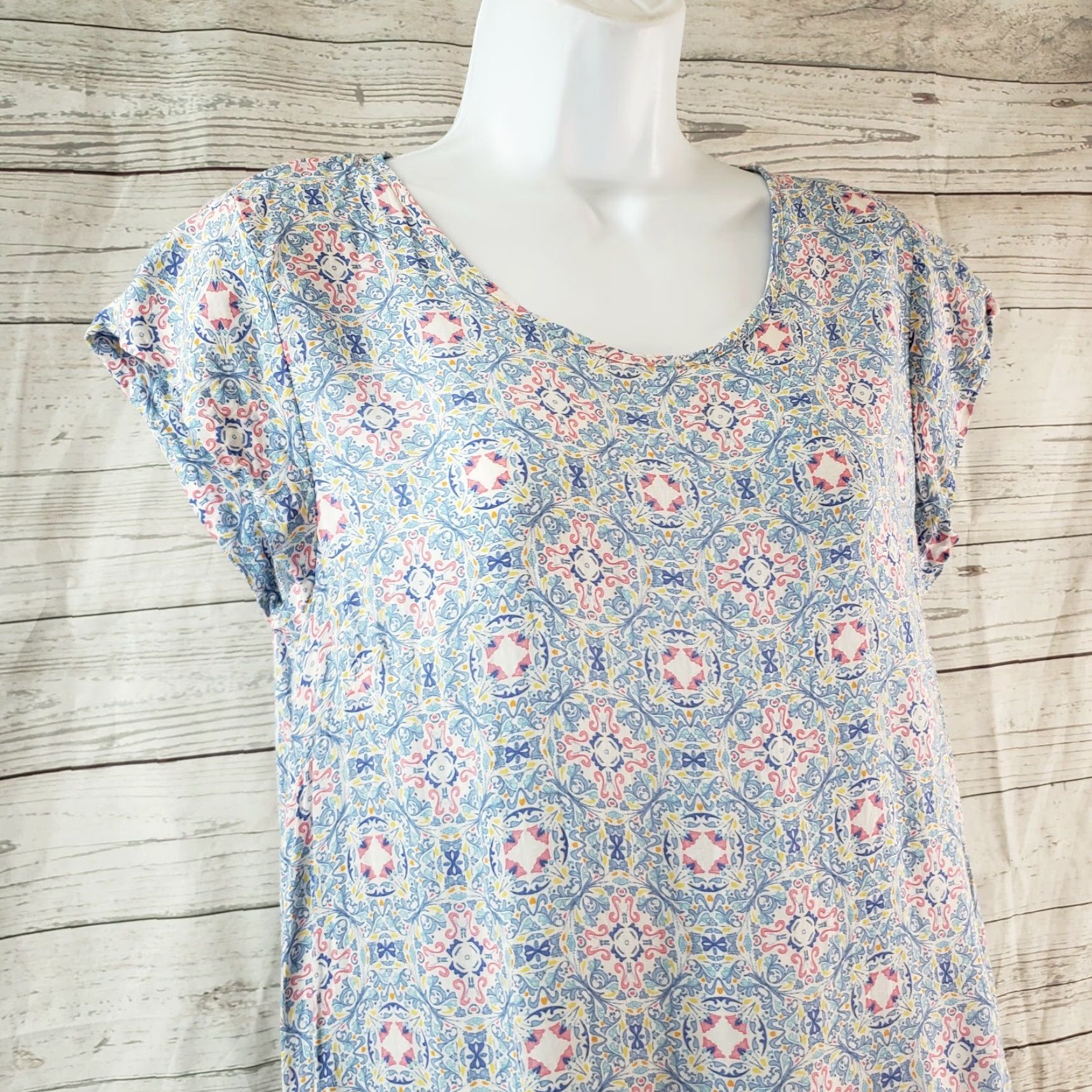 Vintage Artisan NY Womens Top Sz Medium Blue Pink Short Sleeve Rayon Size S / US 4 / IT 40 - 2 Thumbnail