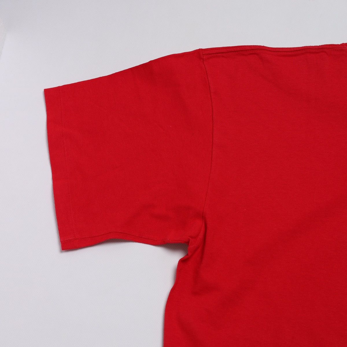 Nike Vintage 90s Nike Jordan Red Tee Size US XL / EU 56 / 4 - 12 Thumbnail