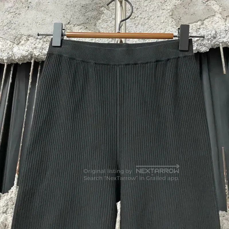 Yves Saint Laurent YSL Summer Black Women's Casual Pants . Size 23" - 3 Thumbnail