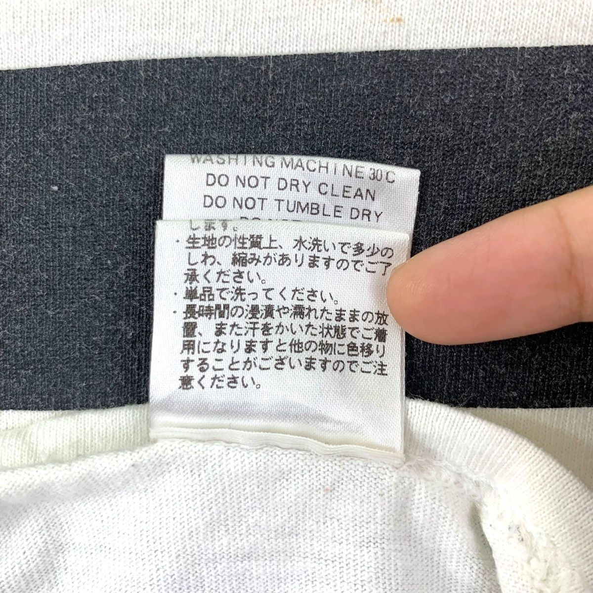 Vintage 24 KARATS JAPAN Two Four Athletic Gear Tee Shirt Size S / US 4 / IT 40 - 9 Thumbnail