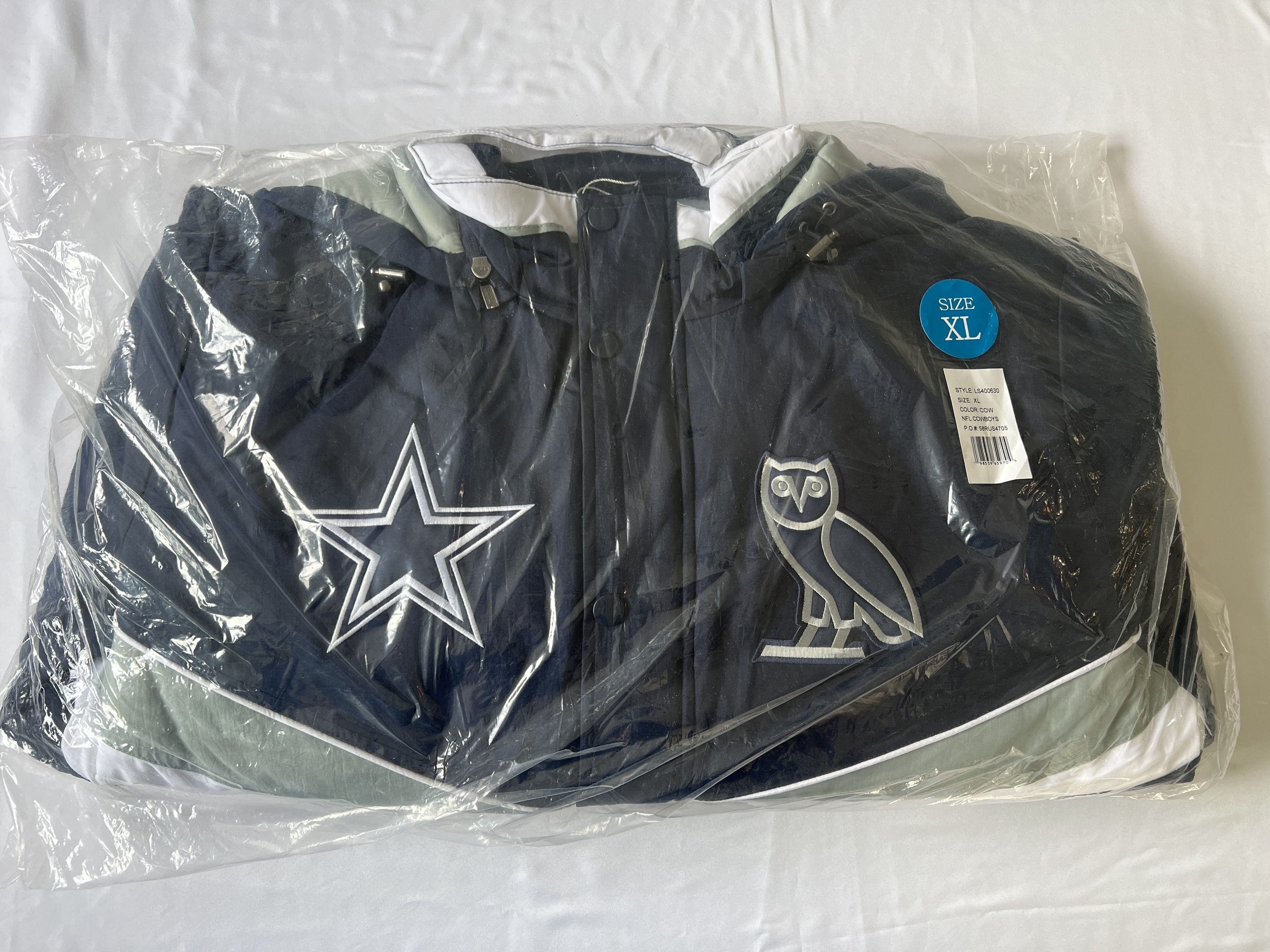 Drake OVO x NFL DALLAS COWBOYS STARTER® SIDELINE PUFFER JACKET Size US XL / EU 56 / 4 - 2 Thumbnail