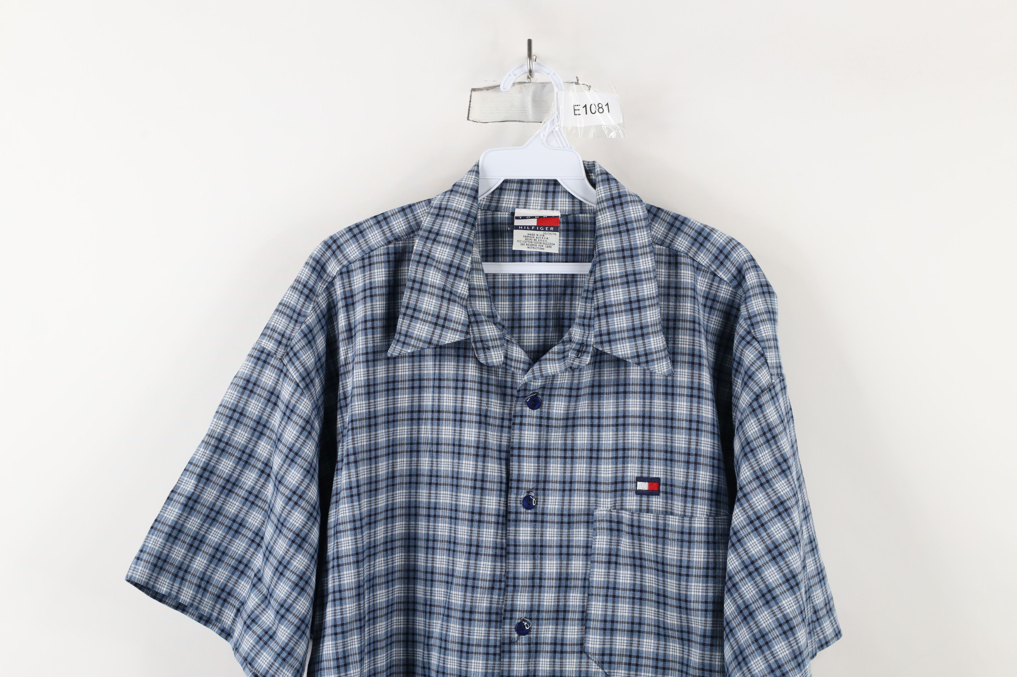 Tommy Hilfiger × Vintage Vintage 90s Tommy Hilfiger Short Sleeve Button Shirt Plaid Size US XL / EU 56 / 4 - 2 Thumbnail