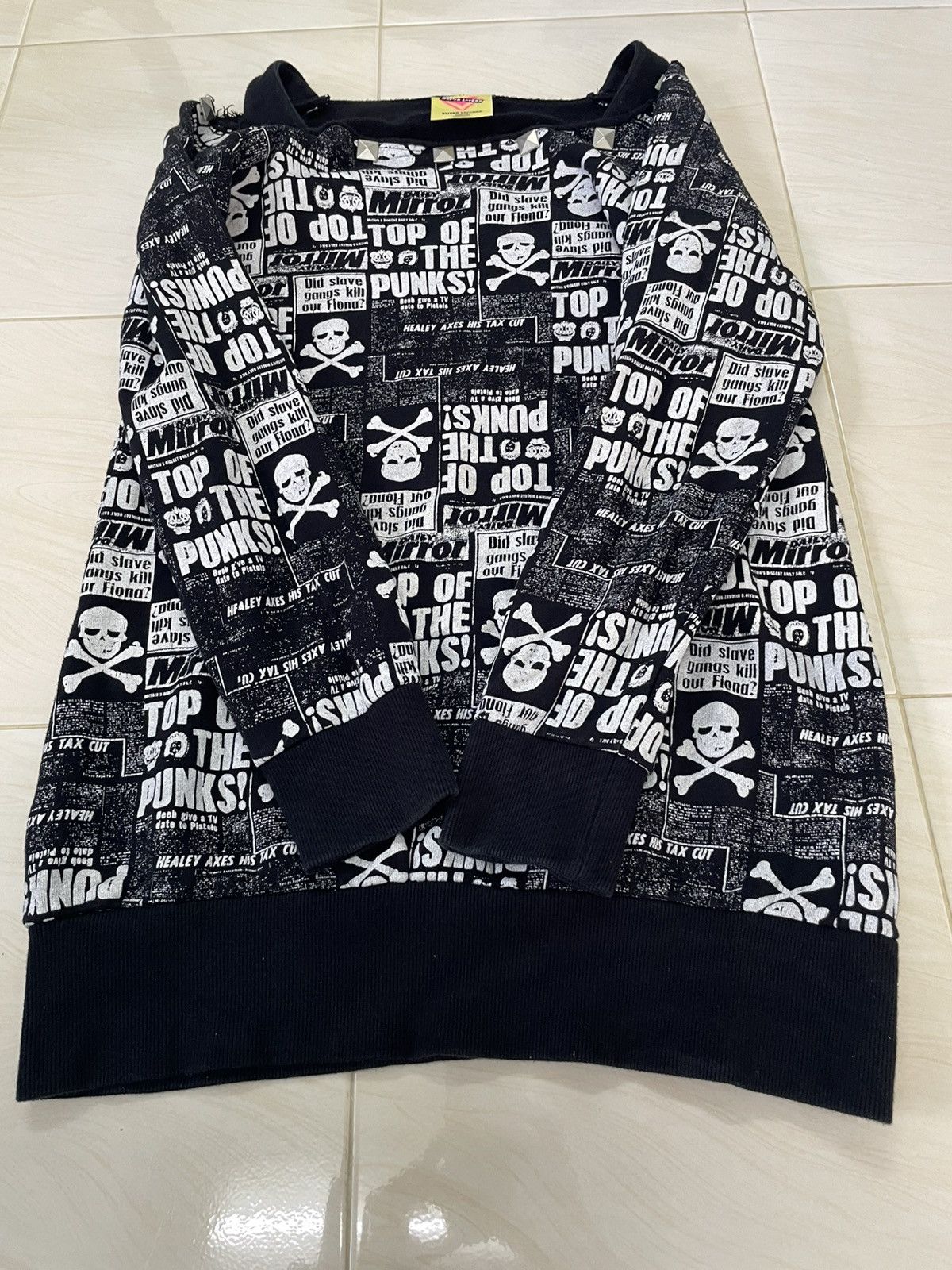 Super Lovers RARE🔥SUPER LOVERS PUNK ROCK FULLPRINT SWEASHIRT Size US M / EU 48-50 / 2 - 6 Thumbnail