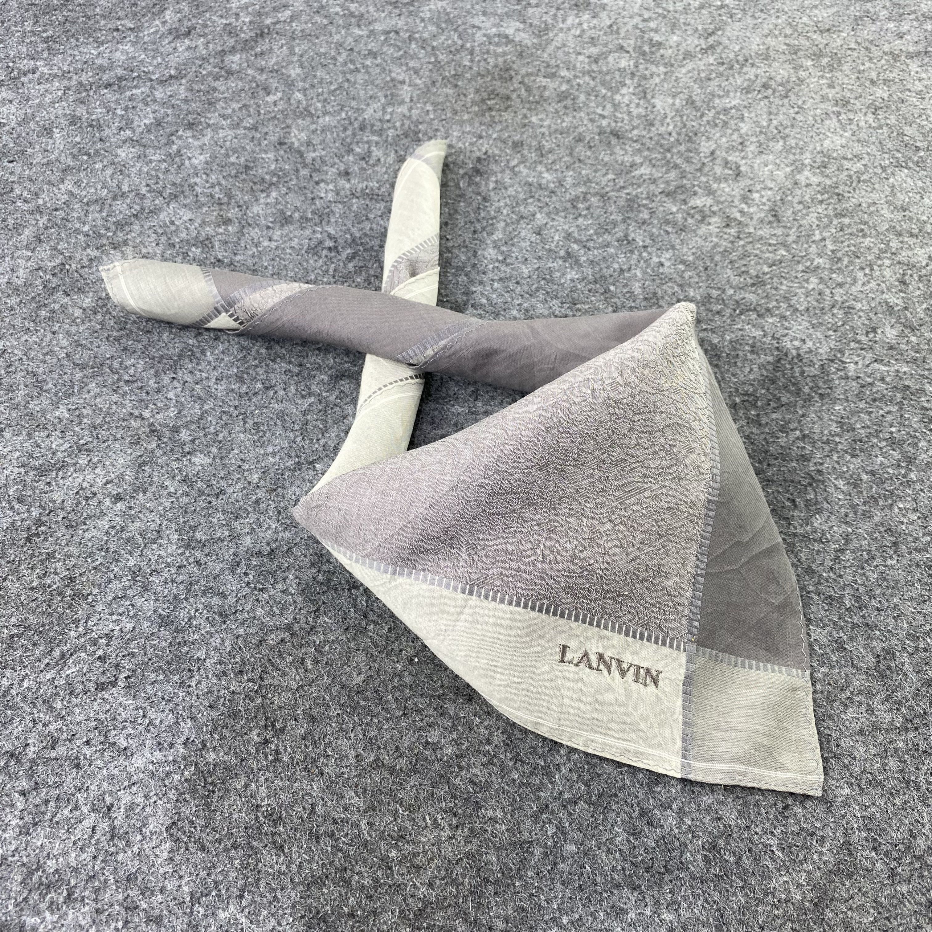 Lanvin × Vintage Lanvin Handkerchief / Bandana / Neckerchief /Headscarf-B1125 Size ONE SIZE - 1 Thumbnail