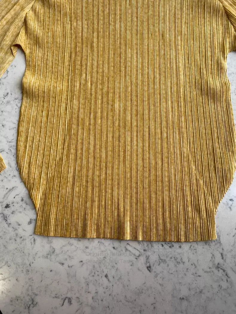 Issey Miyake Issey Miyake Yellow Top Size L / US 10 / IT 46 - 3 Thumbnail