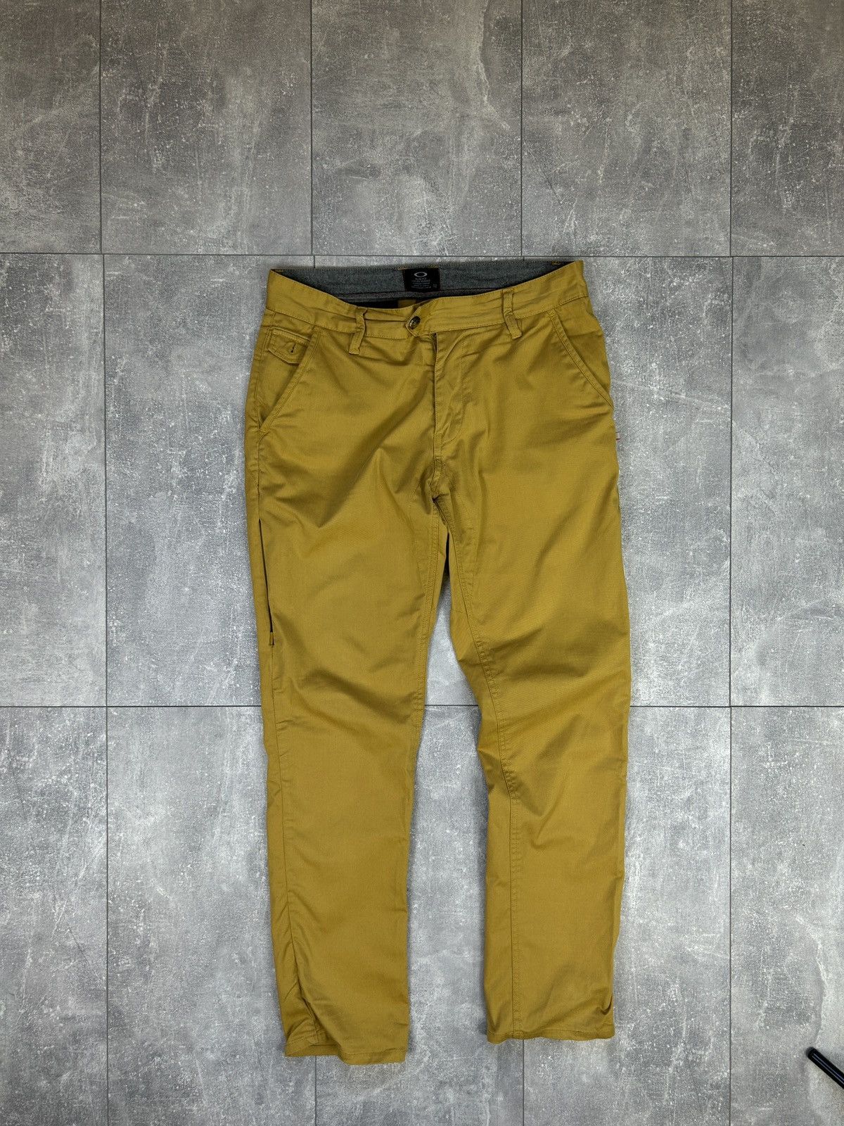 Japanese Brand × Oakley × Vintage Mens Vintage Oakley pants y2k rare streetwear Japanese style Size US 32 / EU 48 - 2 Thumbnail