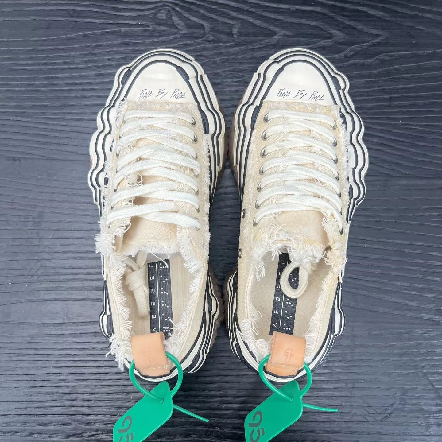 Other VANNESS WU Gene Mutation White & Brown Size US 6 / EU 39 - 6 Thumbnail