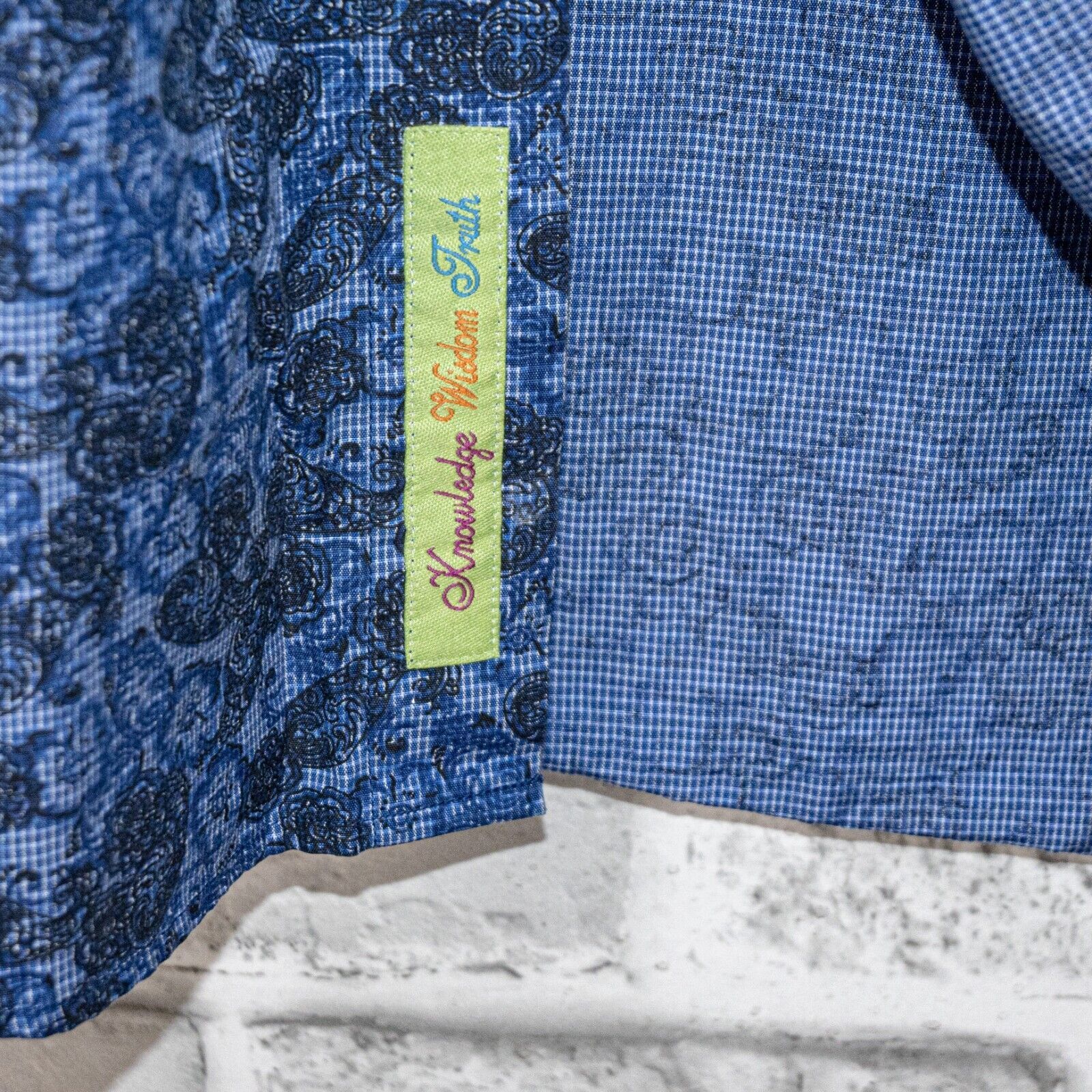 Robert Graham Robert Graham Short Sleeve Button down Shirt in Blue Floral Size US S / EU 44-46 / 1 - 7 Thumbnail