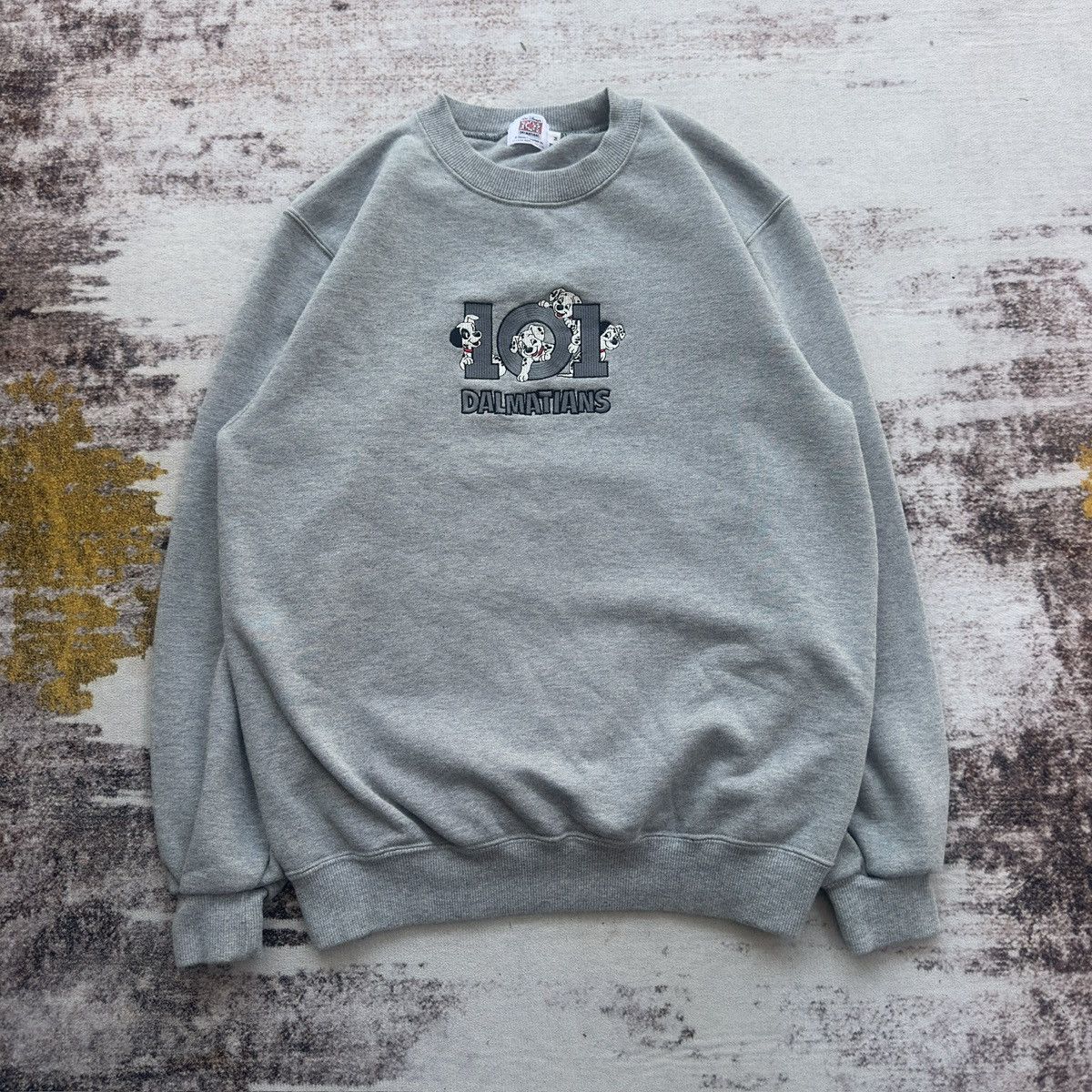 Disney VINTAGE DISNEY DALMATIANS EMBROIDED LOGO SWEATSHIRT Size US S / EU 44-46 / 1 - 2 Thumbnail