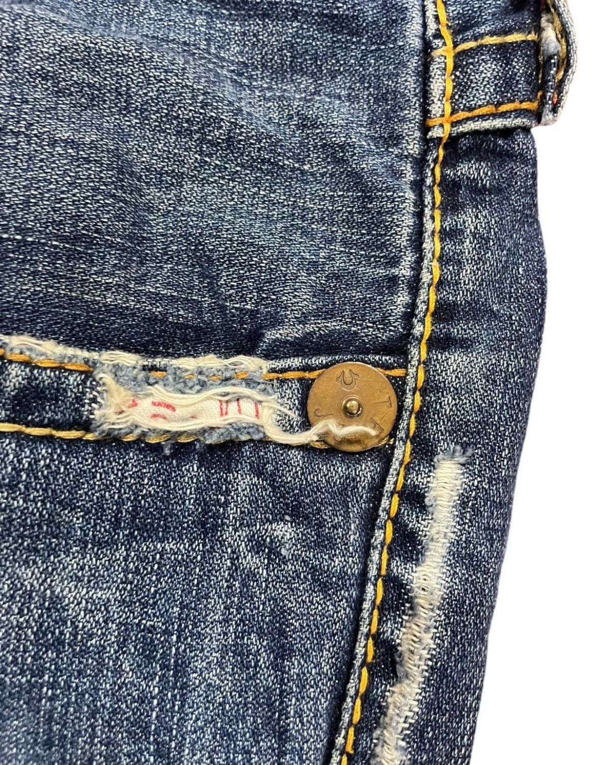 True Religion True Religion Bold Thread Pocket Stitch Destroyed Jeans Size US 32 / EU 48 - 17 Thumbnail