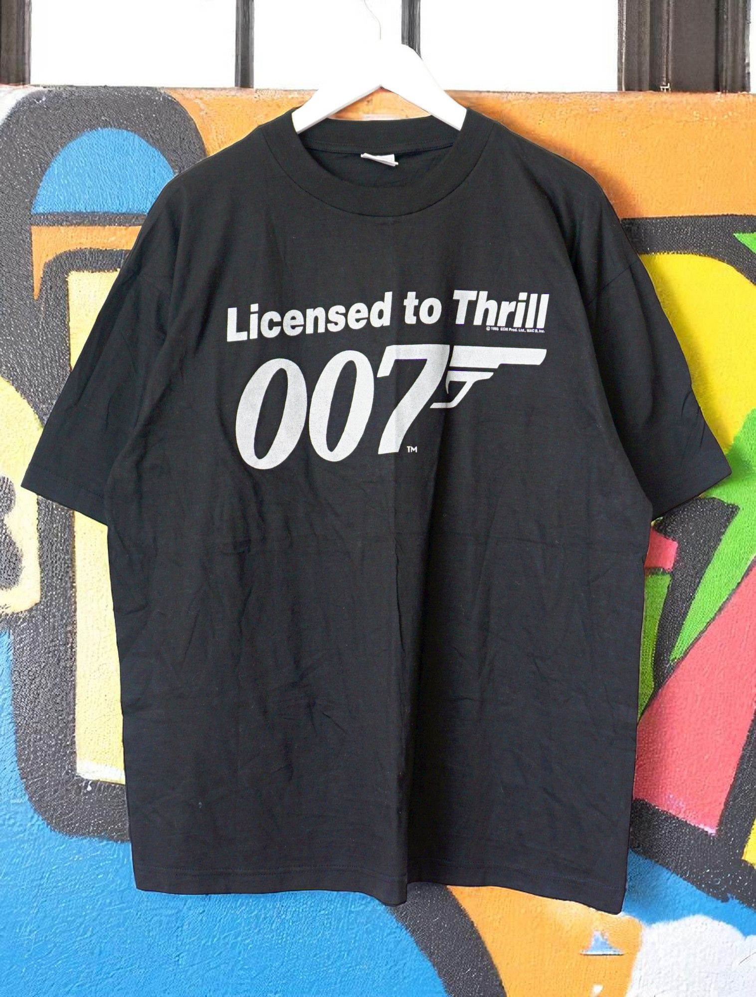 Vintage James Bond 007 Licensed to Thrill 1995 vintage tshirt RARE Size US XL / EU 56 / 4 - 1 Thumbnail