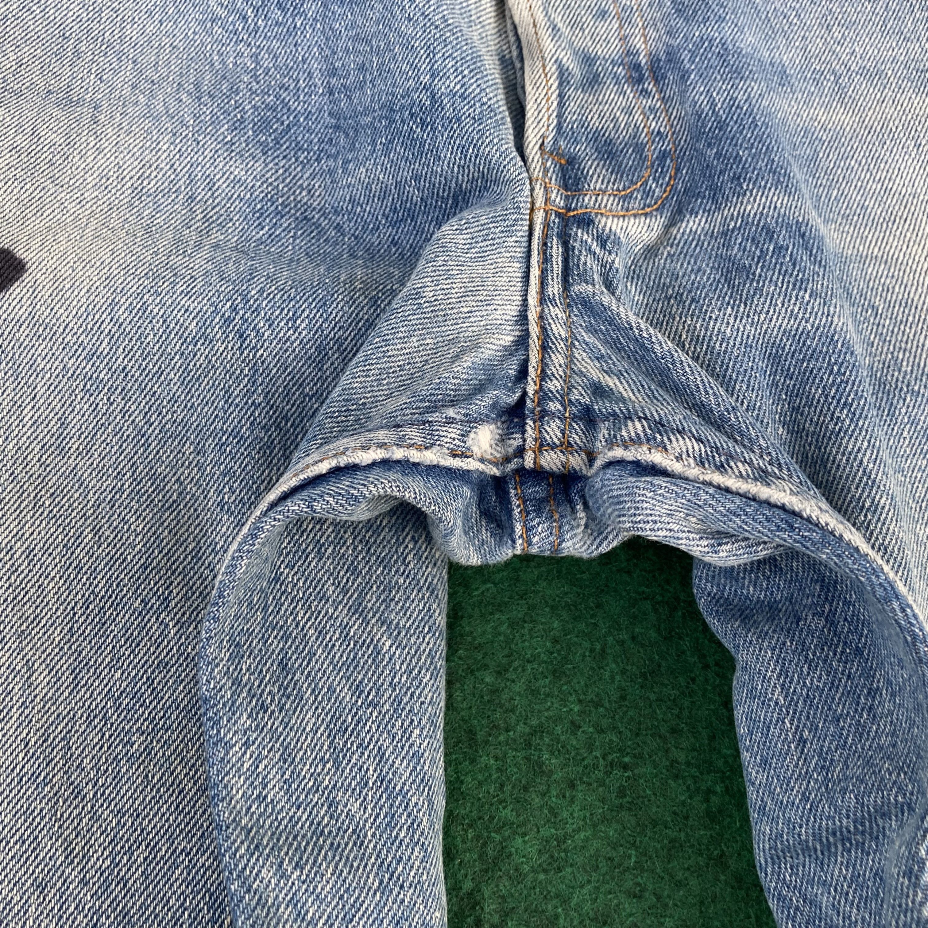 Levi's 32x30 Vintage Levis 501 Faded Ripped Punk Grunge Jeans Size US 32 / EU 48 - 7 Thumbnail