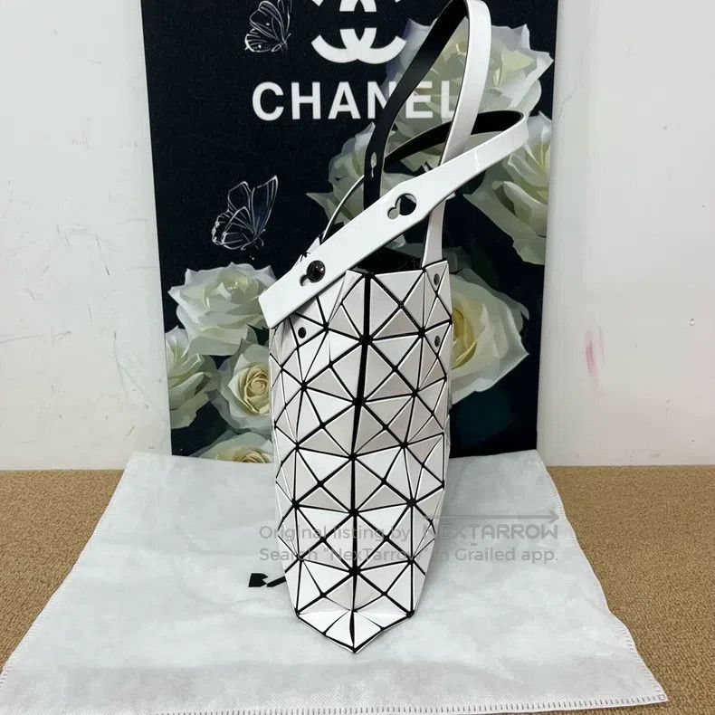 Issey Miyake Issey Miyake White Handbag Size ONE SIZE - 3 Thumbnail