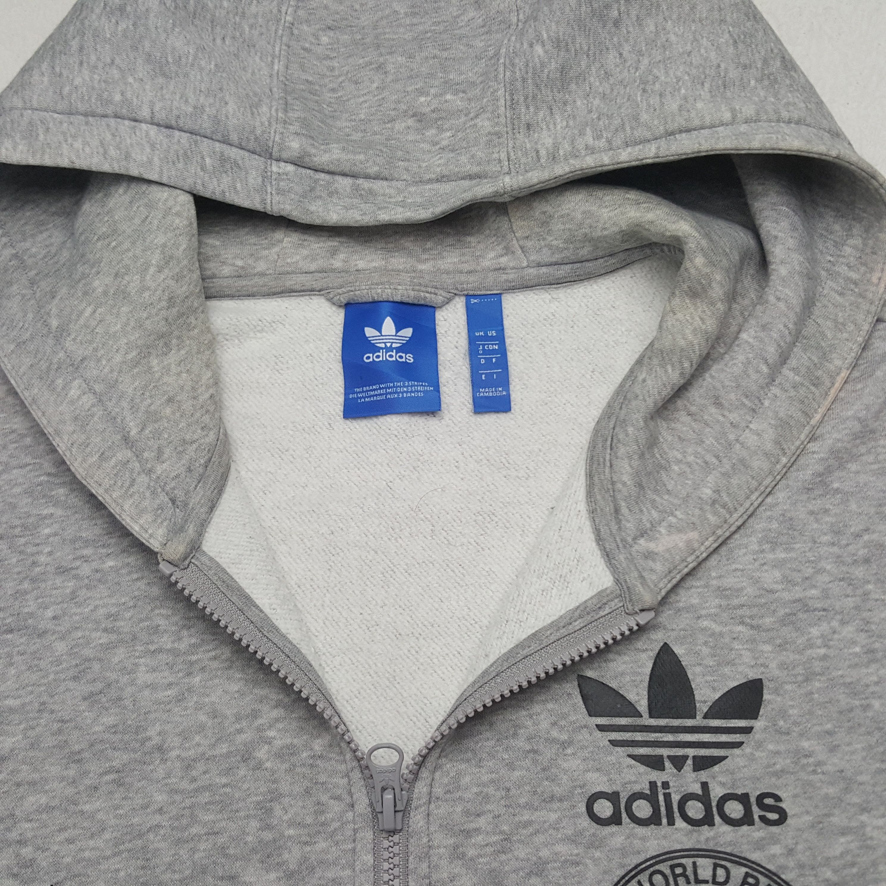Adidas × Vintage Vintage Adidas 3 Stripes Zipper Jacket Hoodies Size US M / EU 48-50 / 2 - 4 Thumbnail