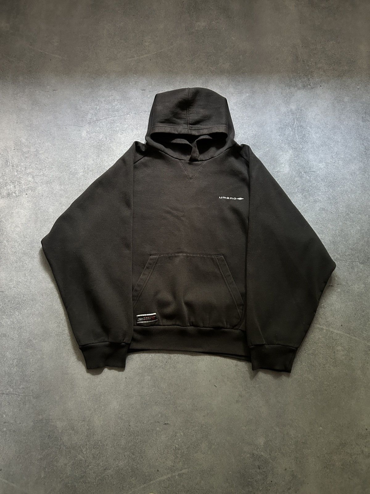 Umbro Vintage Umbro Faded balenciaga style-oversized hoodies Size US M / EU 48-50 / 2 - 1 Thumbnail