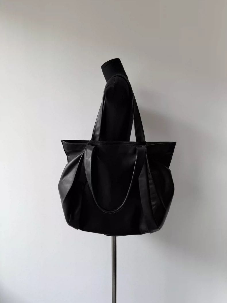 Yohji Yamamoto Yohji Yamamoto Yohji Yamamoto Femme Black Leather Backpack Size ONE SIZE - 4 Thumbnail