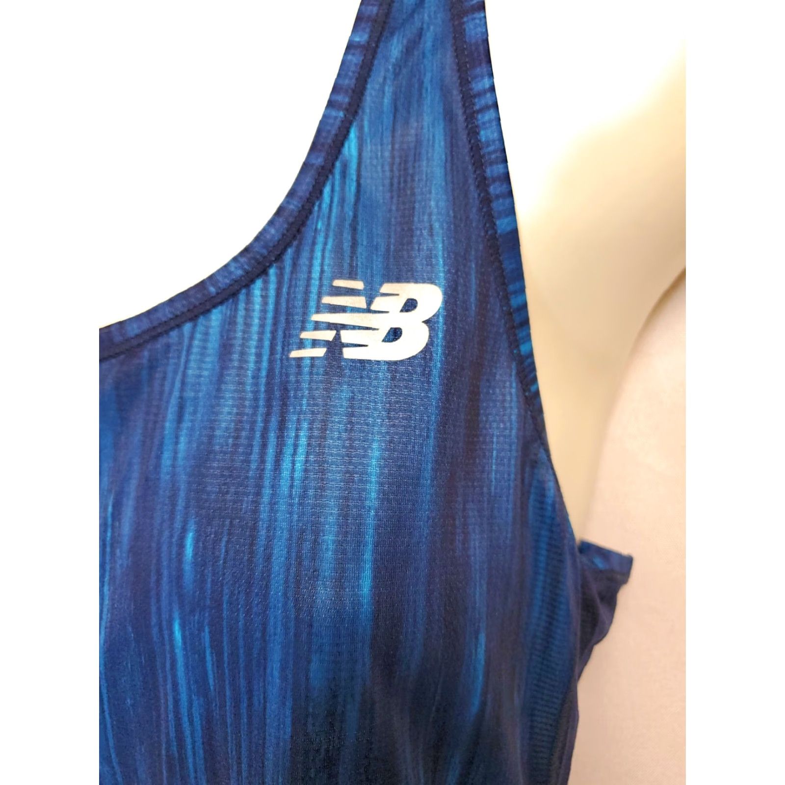 New Balance Womens New Balance WT73131 PLR Navy Aqua Perfect Accelerate Tank Top Shirt Size S / US 4 / IT 40 - 2 Thumbnail