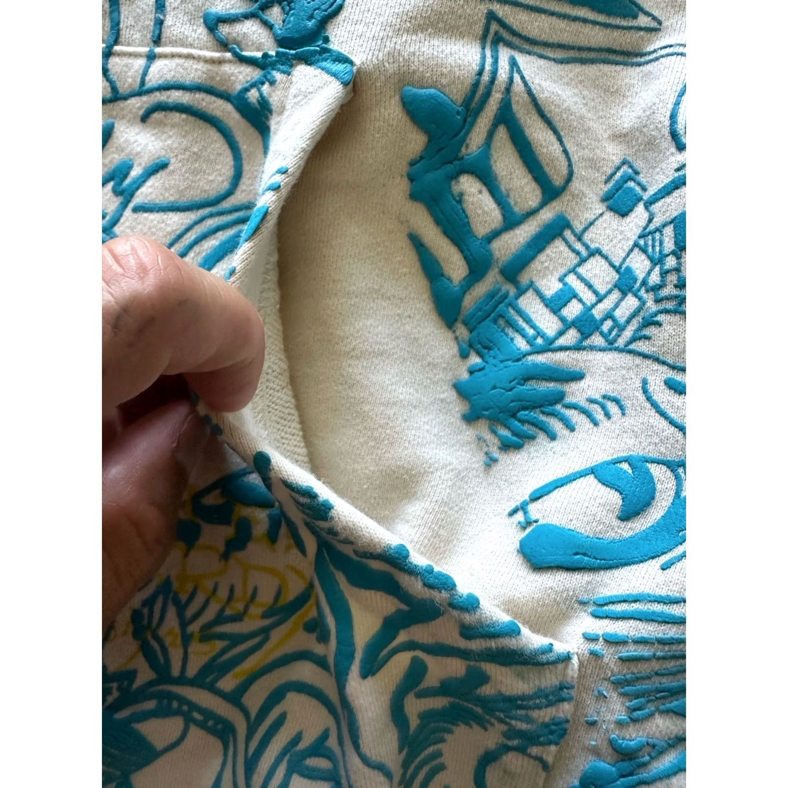 Ed Hardy VTG Ed Hardy AOP Hoodie Womens Small Cream Multicolor Floral Zip Up Hooded Pockets 2000s Y2K Unique USA England Style Womens Size S / US 4 / IT 40 - 6 Thumbnail