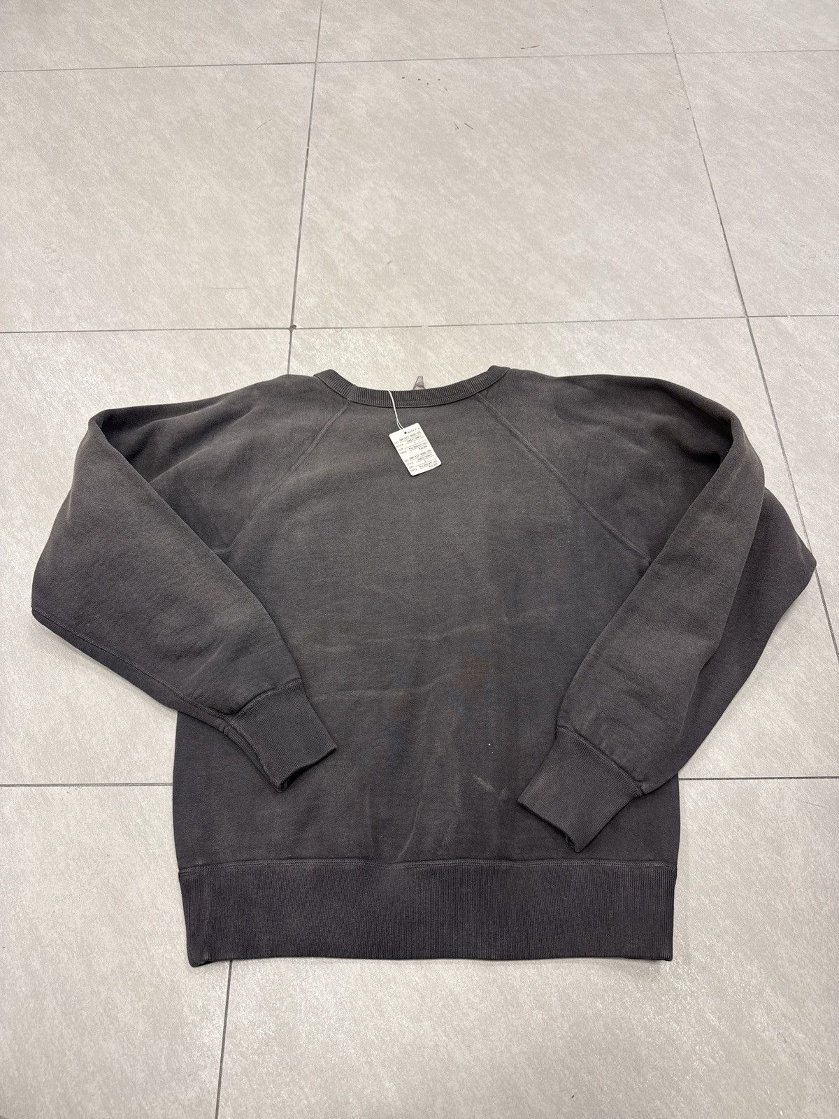 Saint Michael Saint Michael Apple Crewneck Size US S / EU 44-46 / 1 - 2 Thumbnail