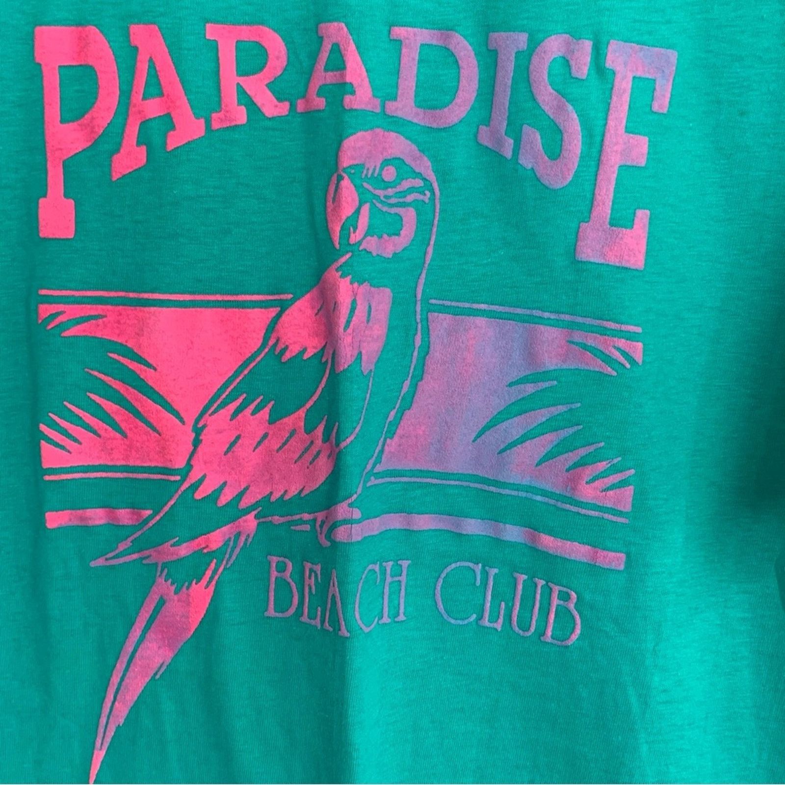 Hanes MENS VINTAGE 80S SINGLE STITCH PARADISE CLUB PUFF PRINT TEE Size US XL / EU 56 / 4 - 2 Thumbnail