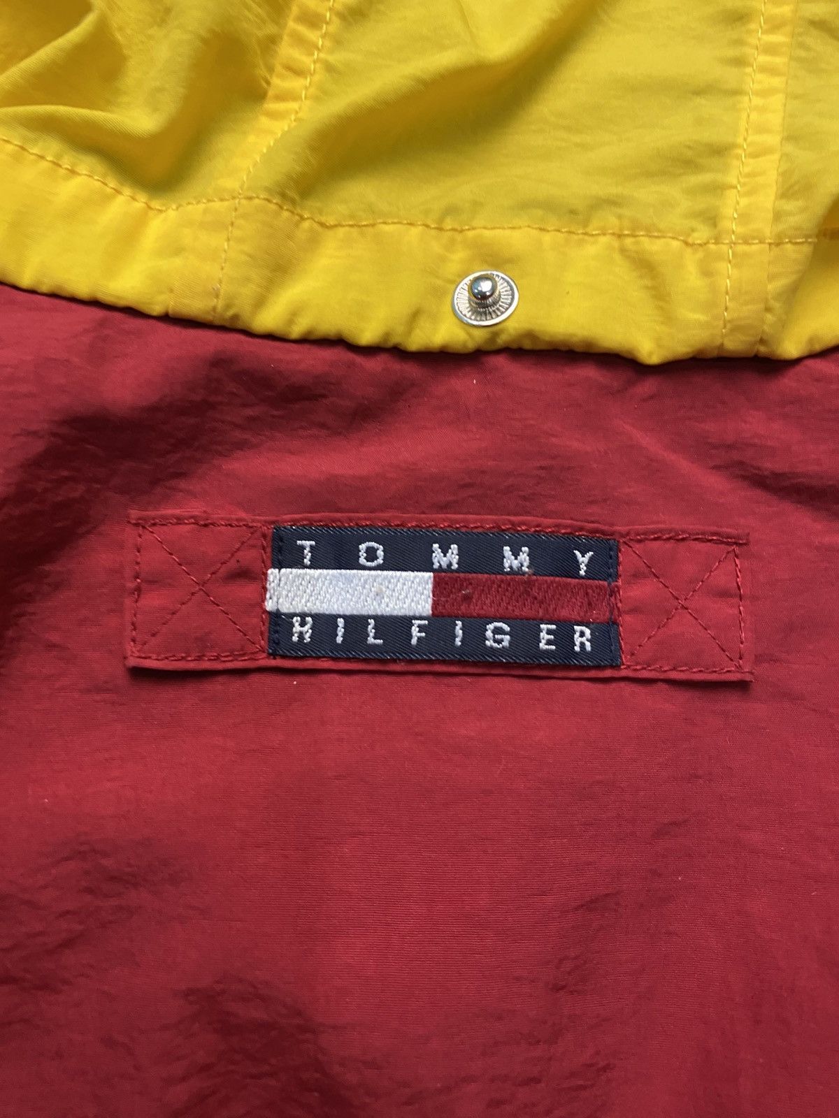 Tommy Hilfiger Vintage 90’s Tommy Hilfiger Full Zip Light Jacket block Size US L / EU 52-54 / 3 - 20 Thumbnail