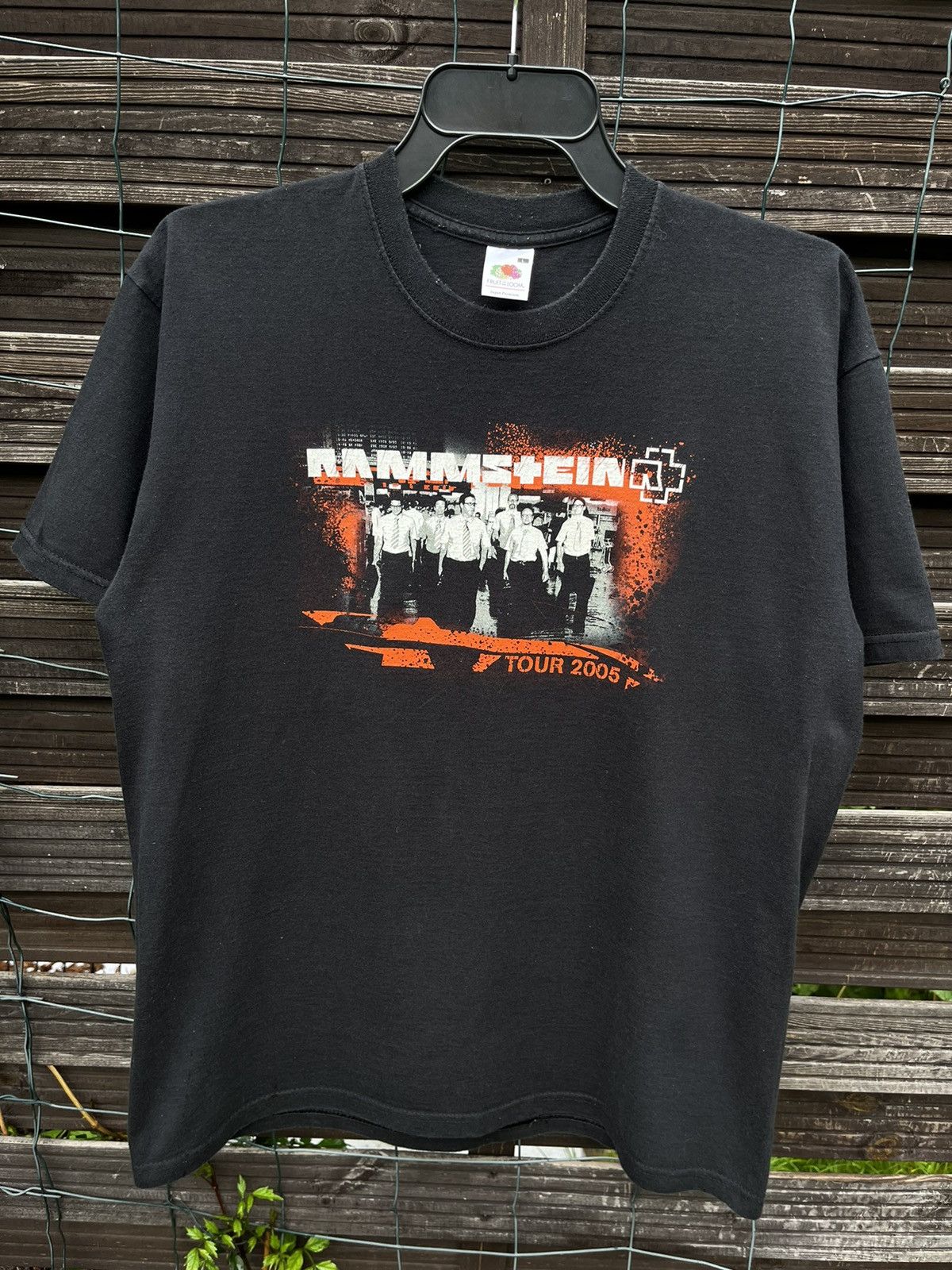 Band Tees × Vintage 🎸 Vintage Rammstein Band Tour T - Shirt 2005 Size US L / EU 52-54 / 3 - 3 Thumbnail