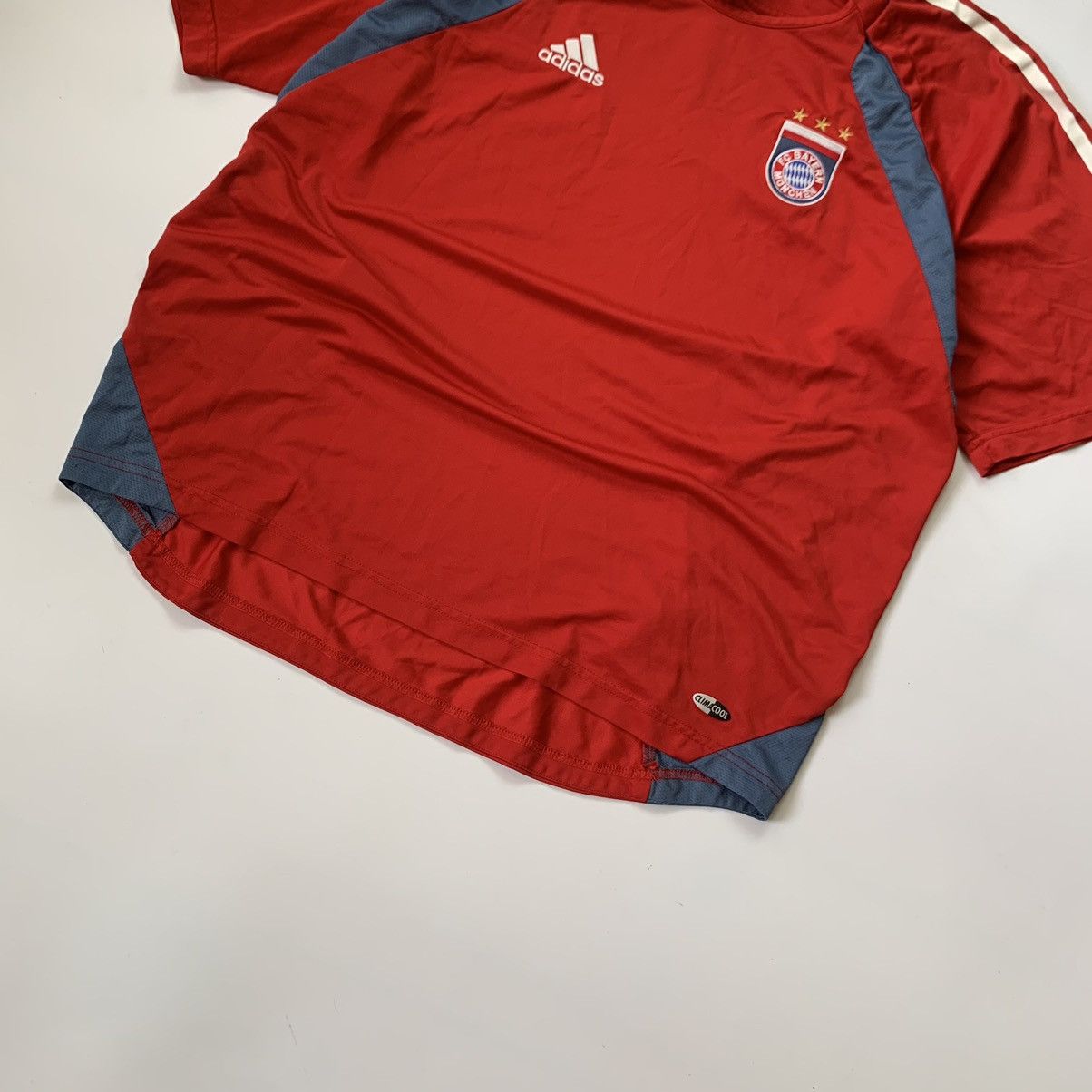 Other Vintage Bayern Munich 2005 jersey Blockcore style y2k Size US L / EU 52-54 / 3 - 4 Thumbnail