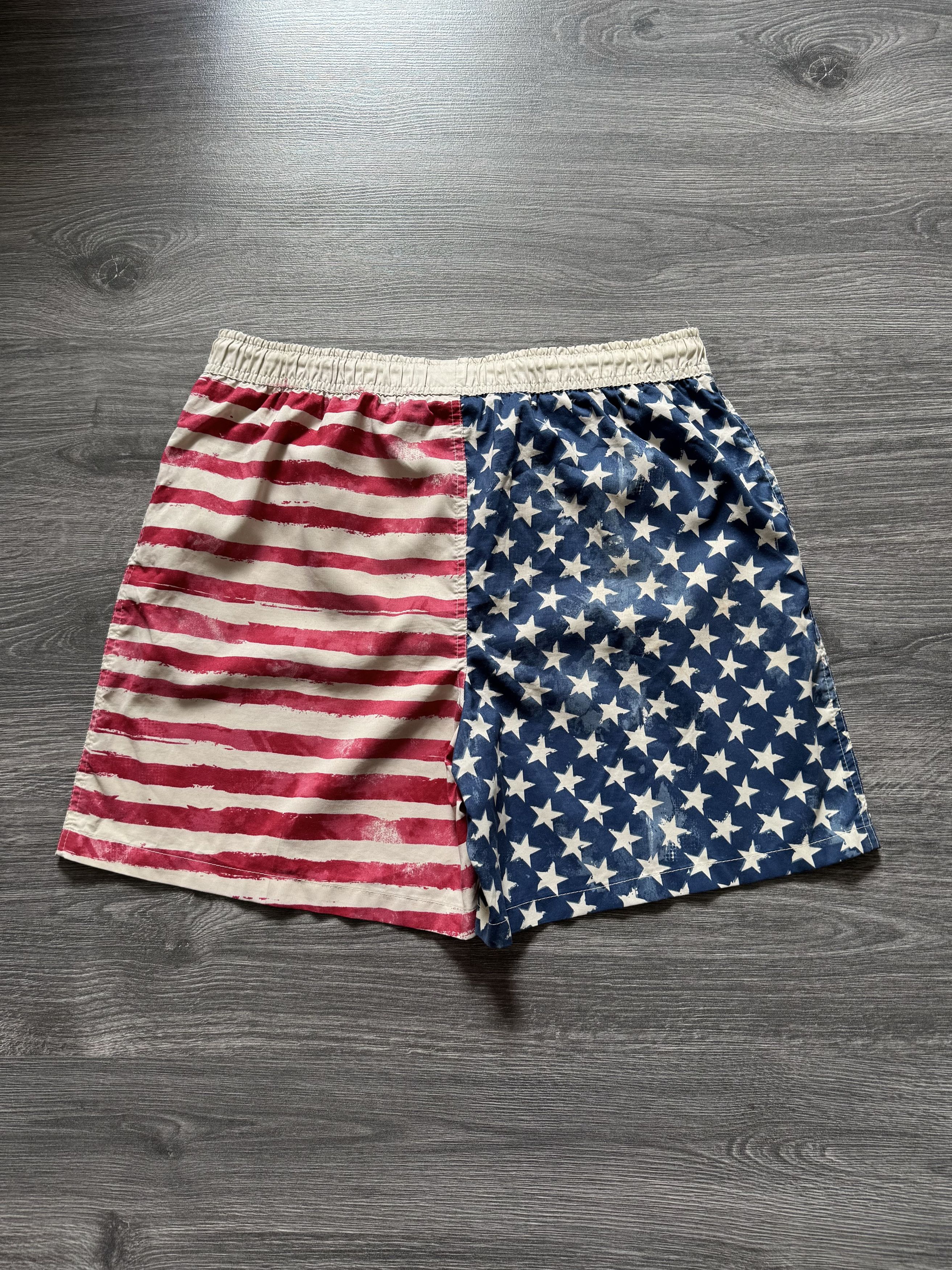 Vintage Vintage USA shorts American flags Size M Size US 32 / EU 48 - 2 Thumbnail