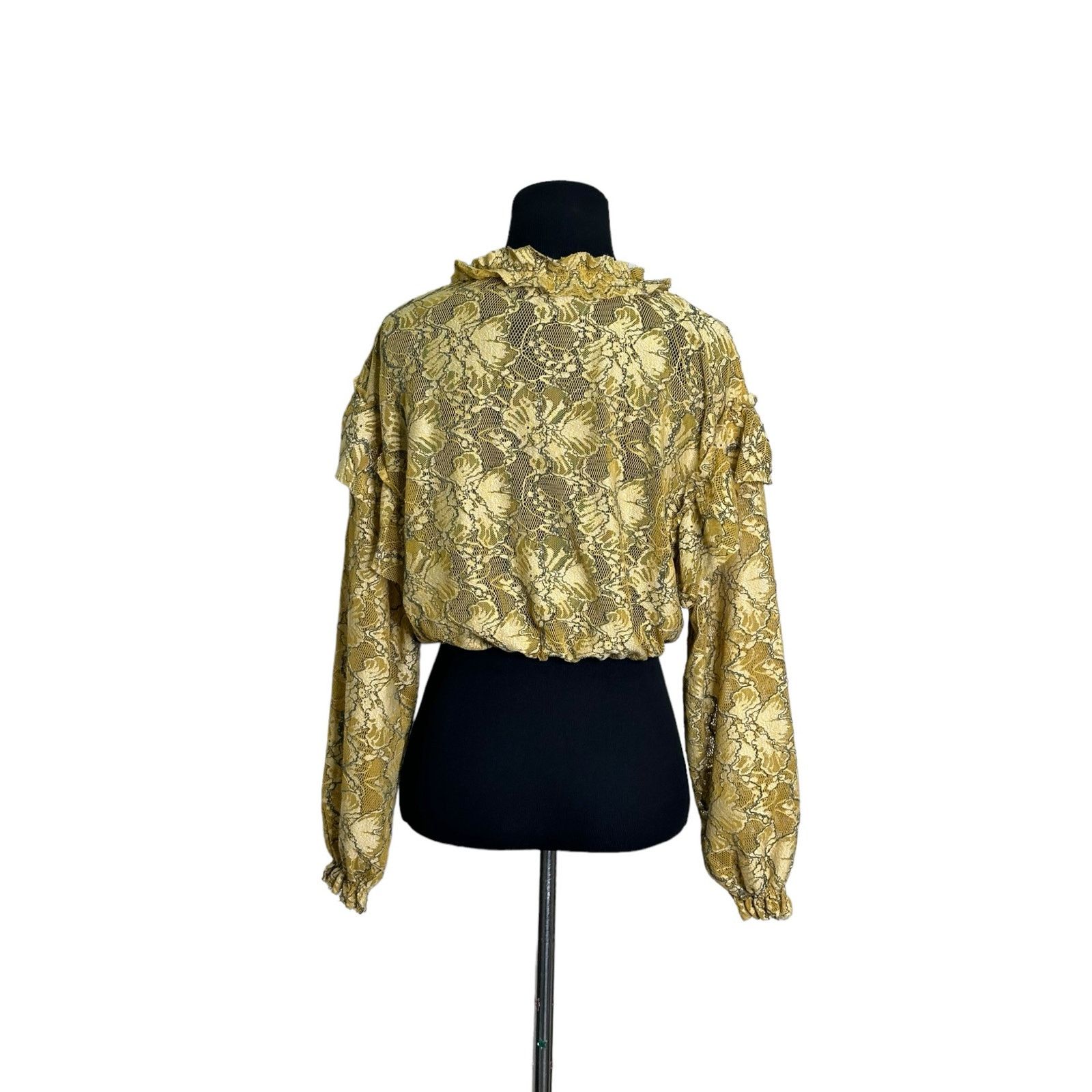 Zara Zara yellow mustard floral lace long sleeves crop top size S Size S / US 4 / IT 40 - 6 Thumbnail