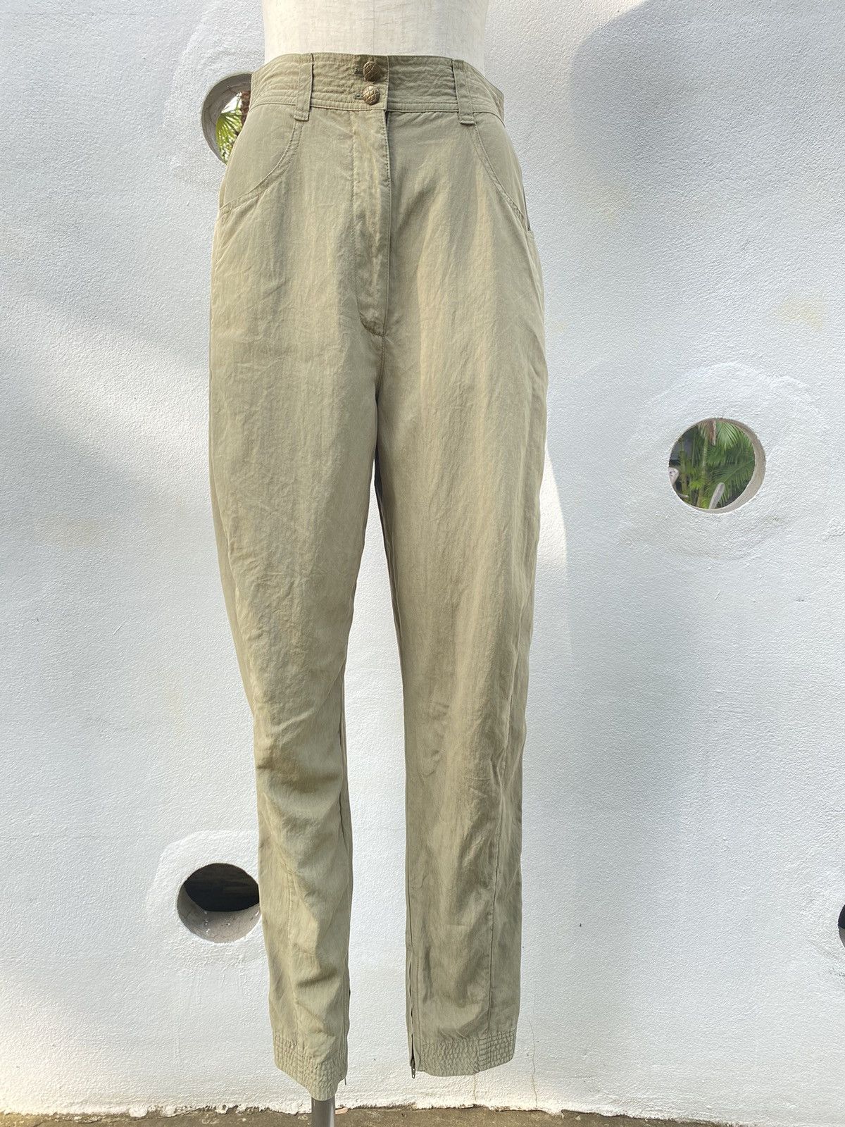 Versace Gianni Versace vintage mid-length green casual pants Size 27" / US 4 / IT 40 - 1 Thumbnail