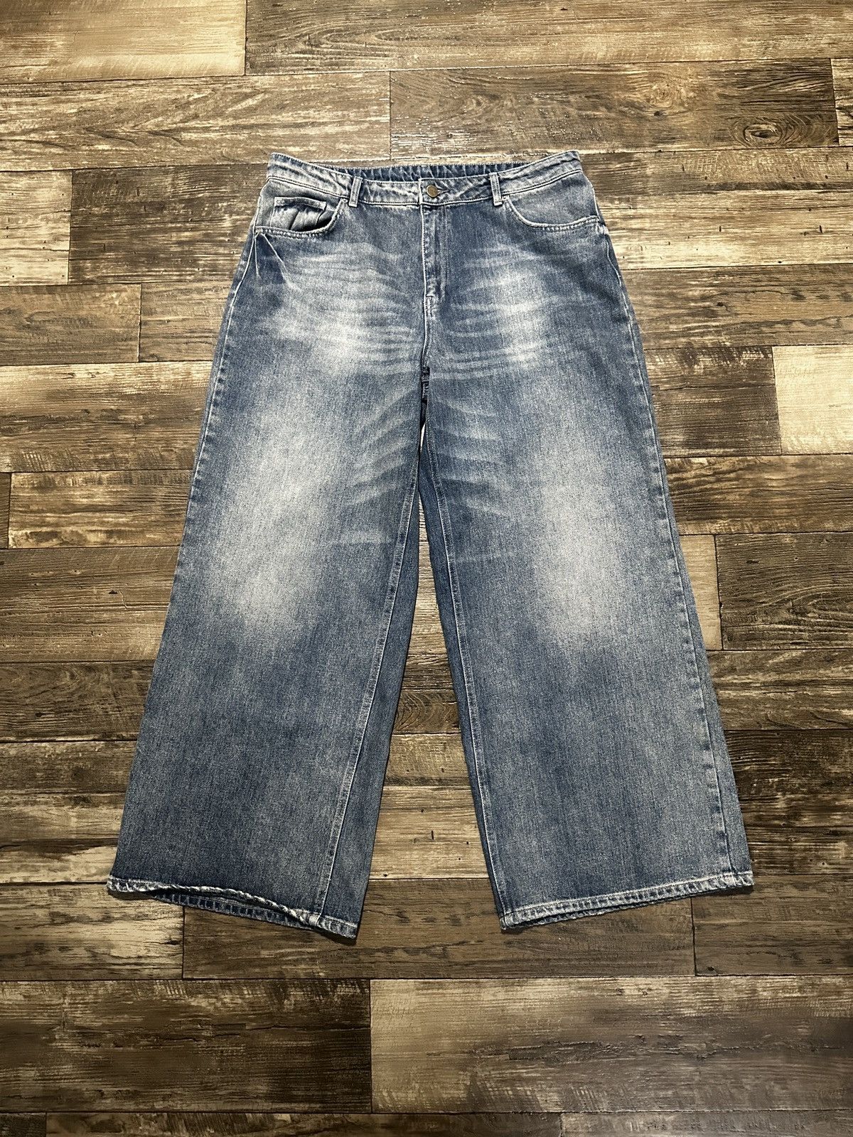 Pearled Ivory Pearled Ivory Jeans Light Wash Indigo Size US 38 / EU 54 - 1 Thumbnail