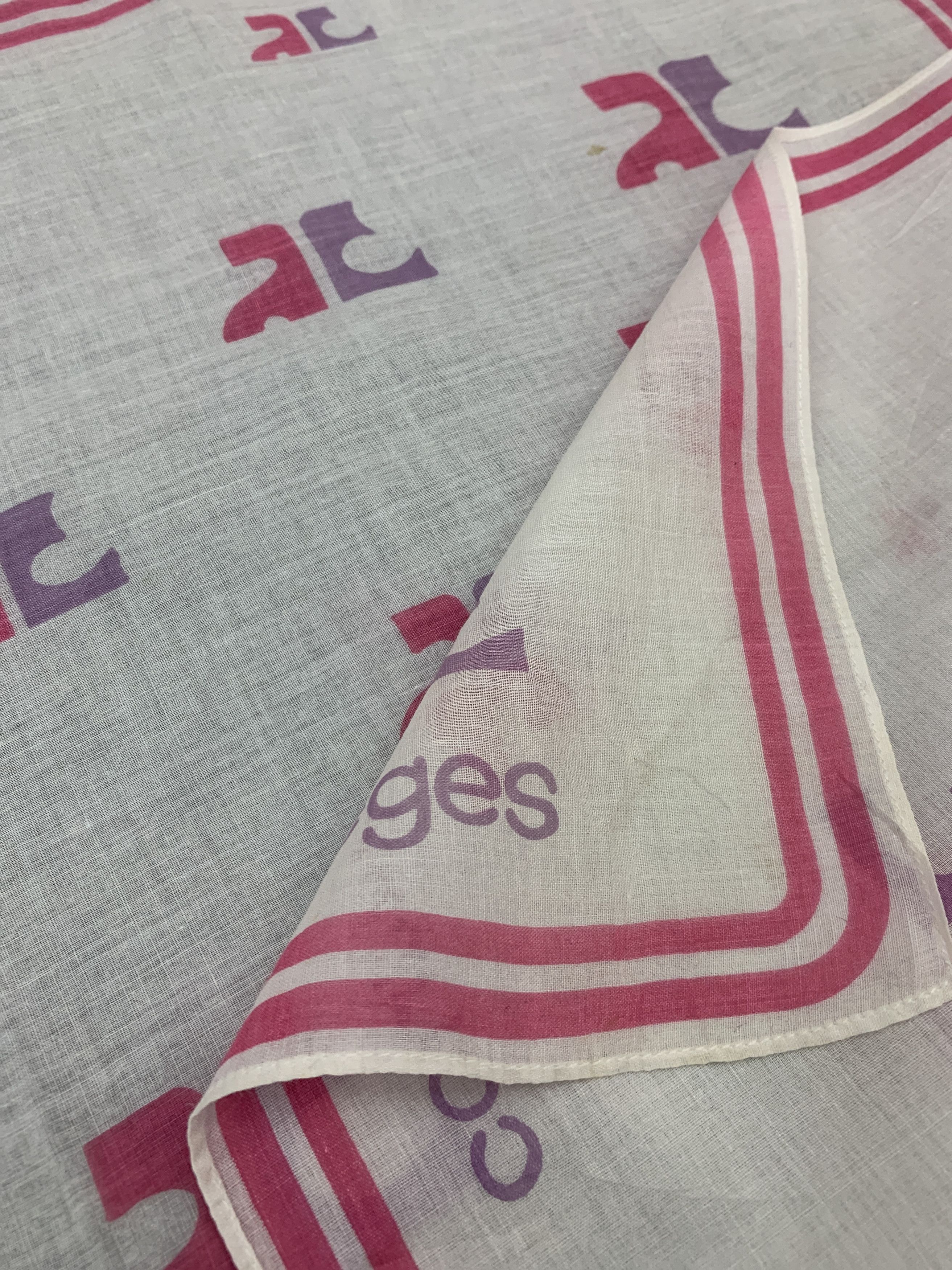 Courreges × Vintage Vintage Courrèges Neckerchief/Handkerchief - HKA967 Size ONE SIZE - 8 Thumbnail
