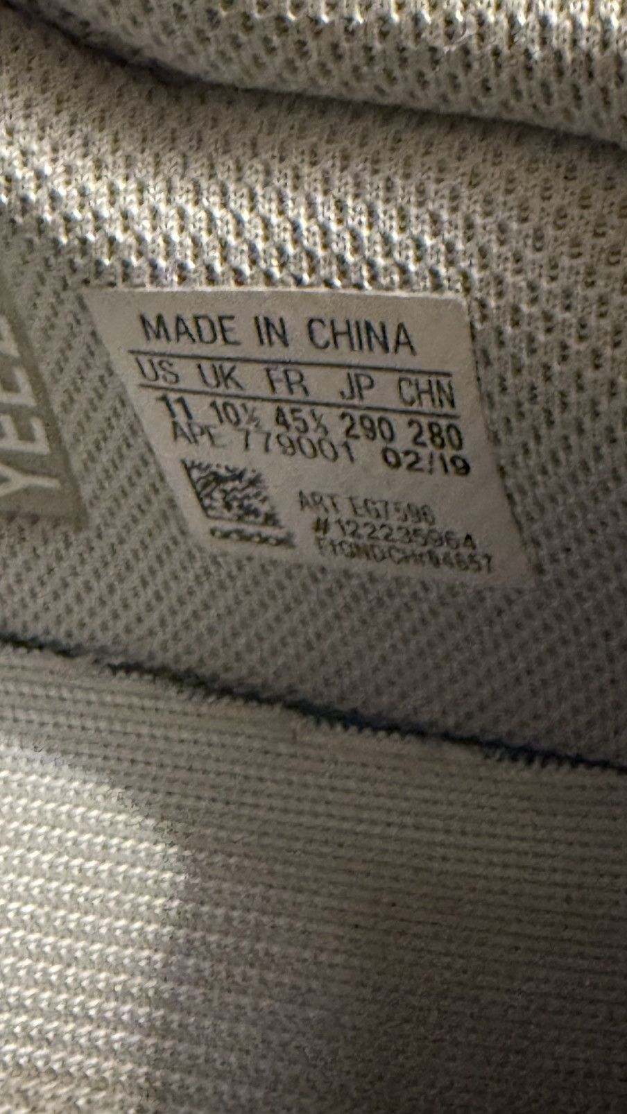 Adidas Yeezy Boost 700 ‘Analog’ 2019 Size US 11 / EU 44 - 6 Thumbnail